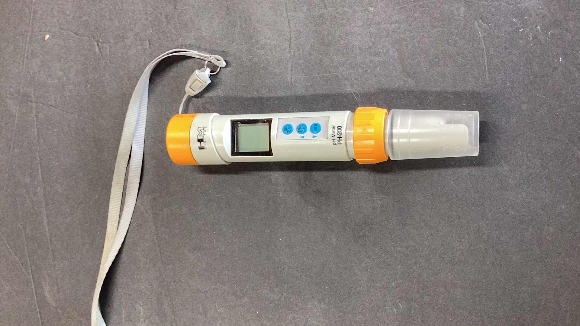 Photo 1 of HM DIGITAL WATERPROOF PH METER PH-200 $108