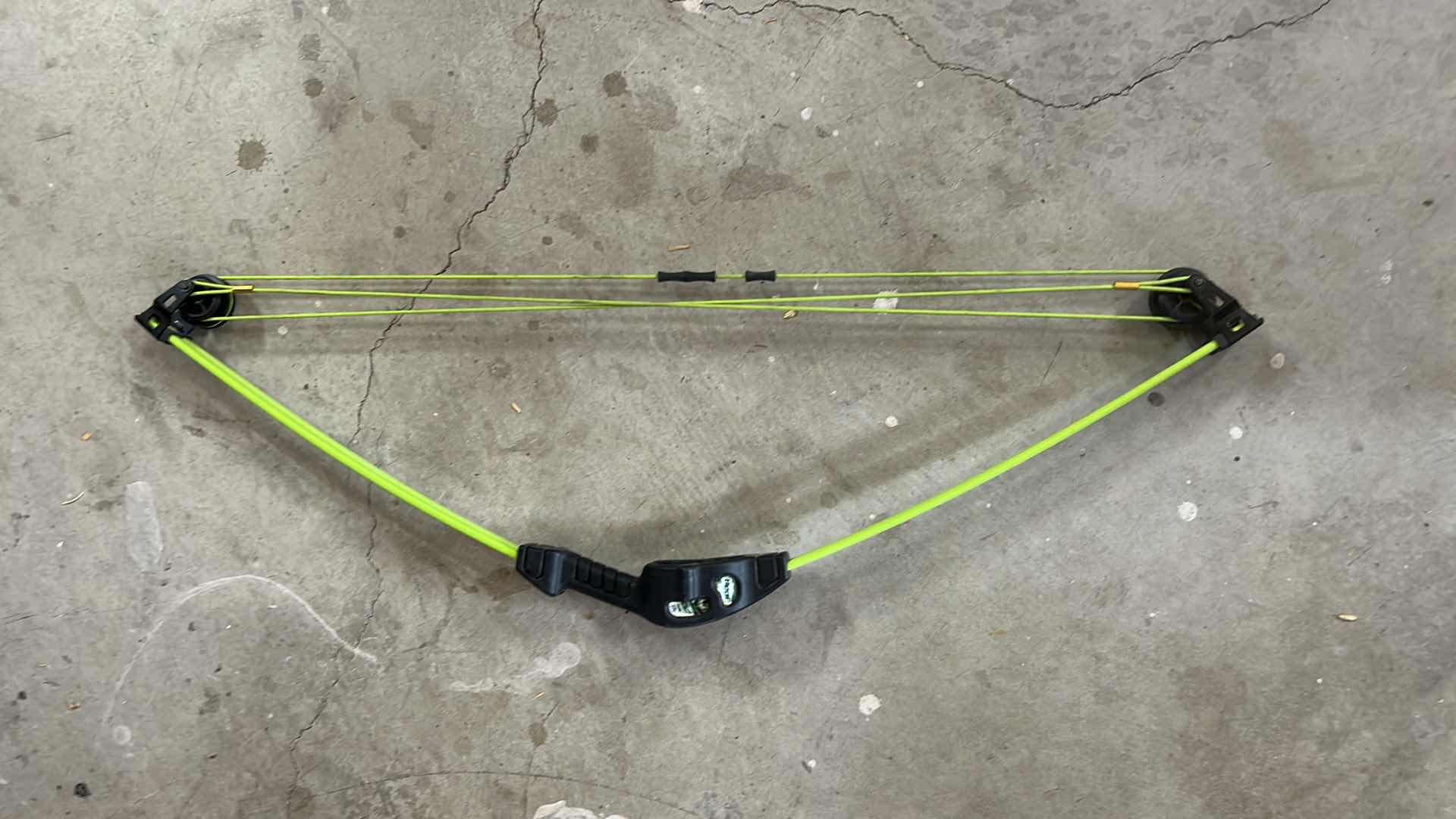 Photo 1 of BEAR SPARK CHILDS BOW