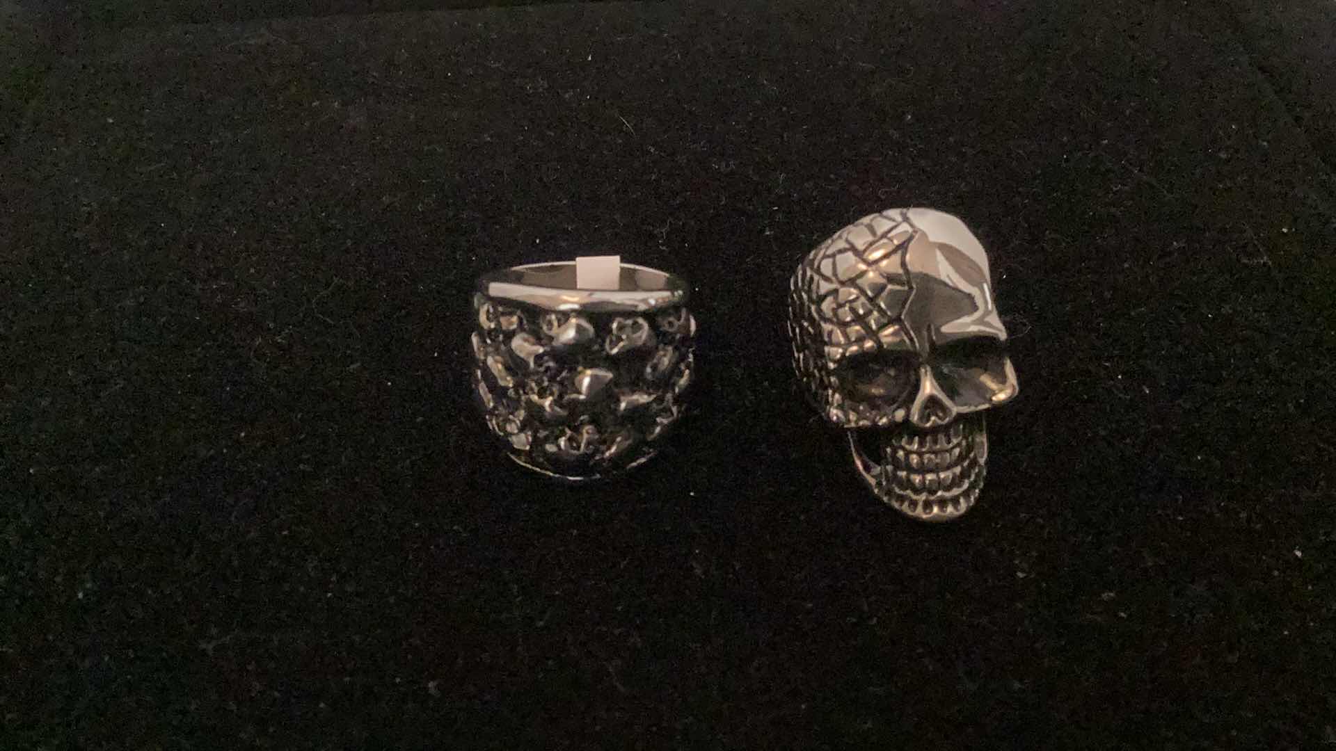 Photo 1 of MENS RING SIZE 9.5