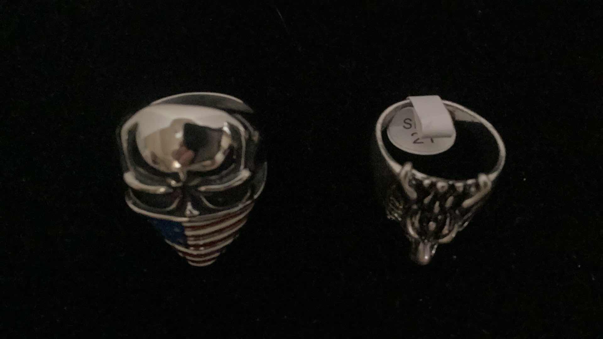 Photo 3 of MENS RINGS SIZE 11