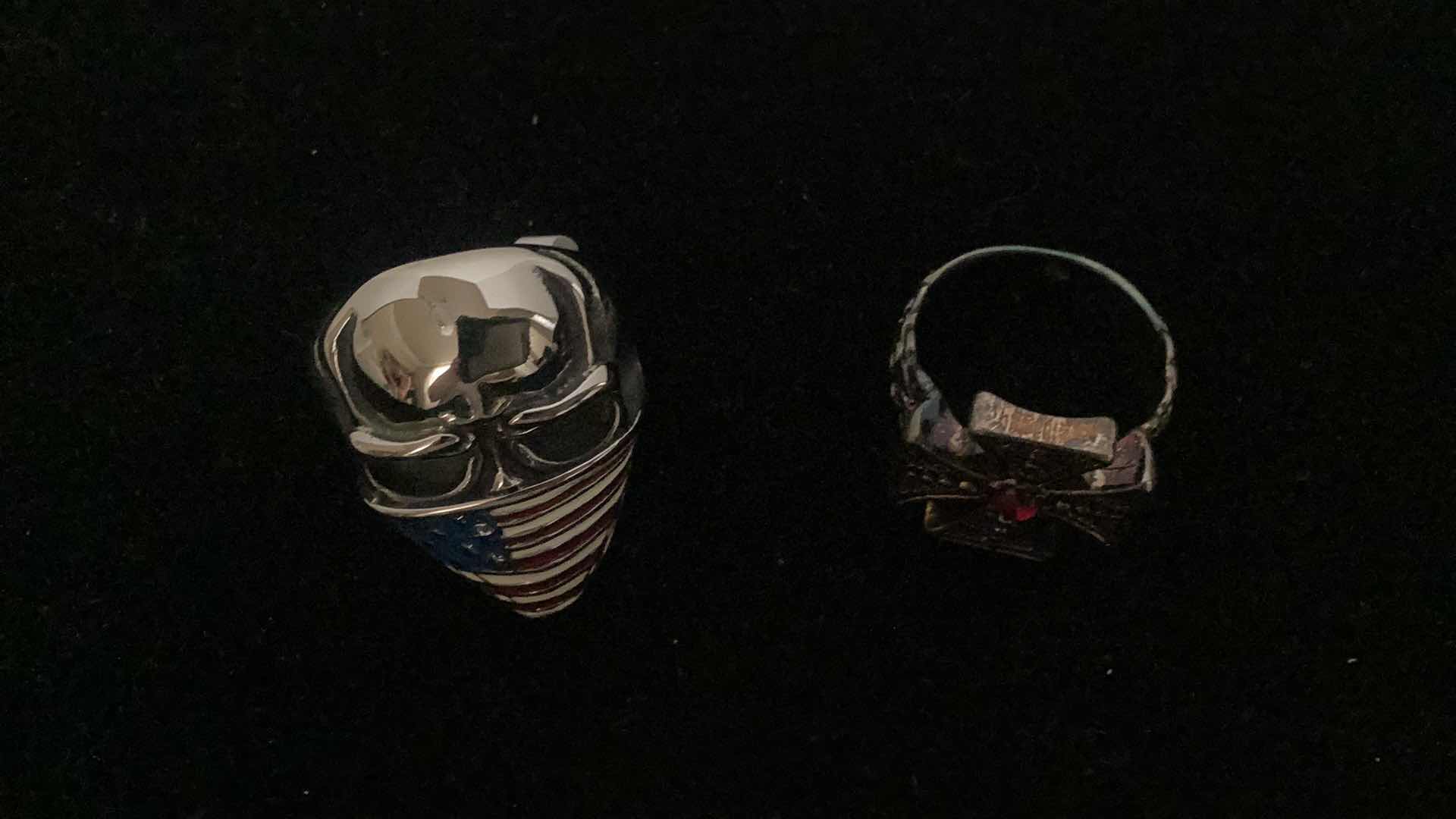 Photo 1 of MENS RINGS SIZE 12