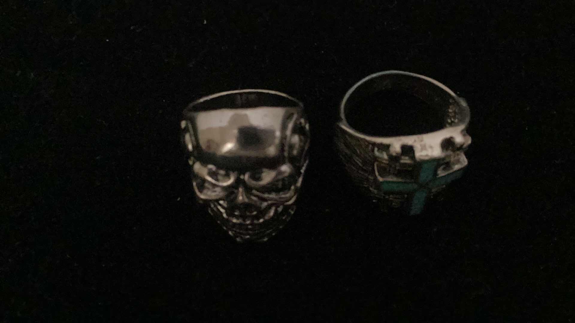 Photo 1 of MENS RINGS SIZE 10