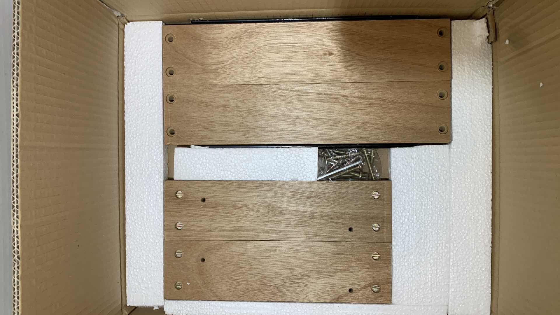 Photo 1 of GUIDE GEAR HIDE A GUN SLIDING PICTURE FRAME SAFE IN BOX