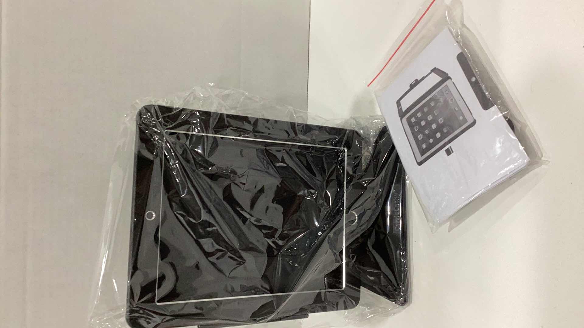 Photo 1 of CARRIE CATHY IPAD RETAIL STAND LOCKABLE WITH KEY