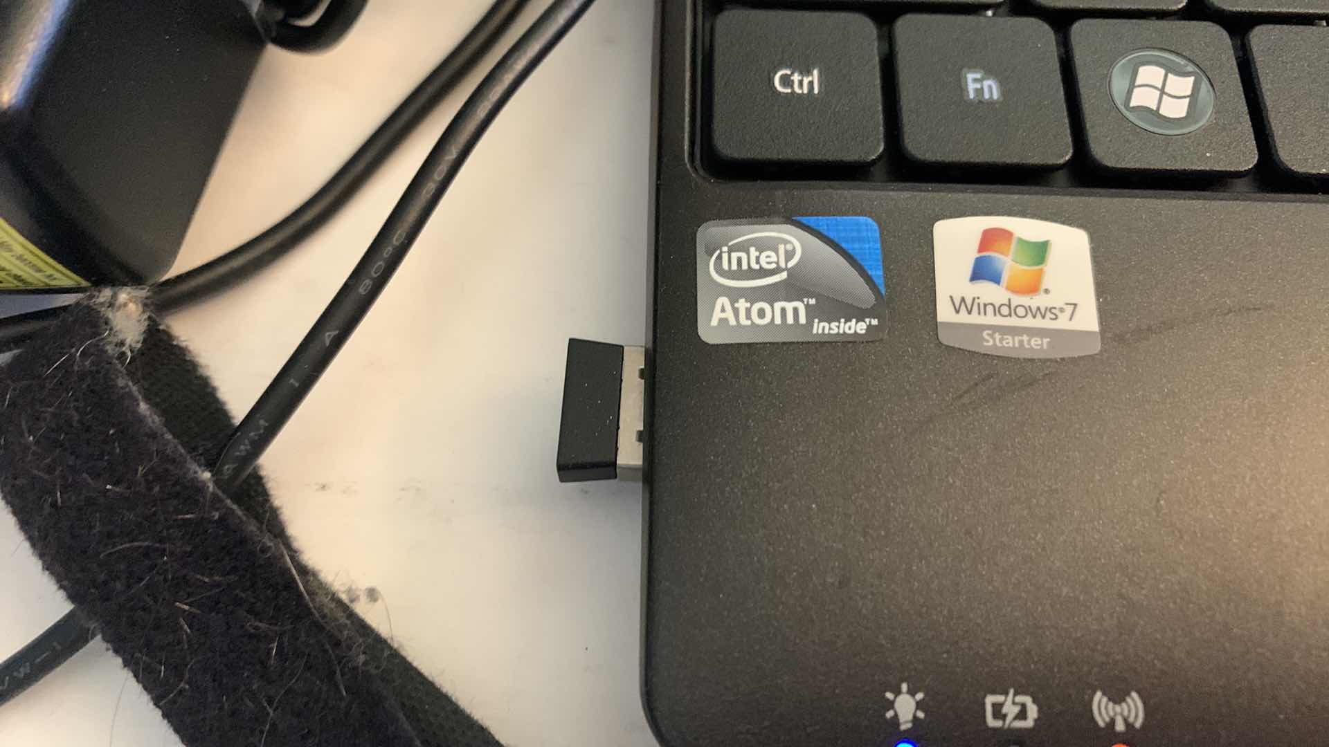 Photo 1 of ACER ONE D270-1395