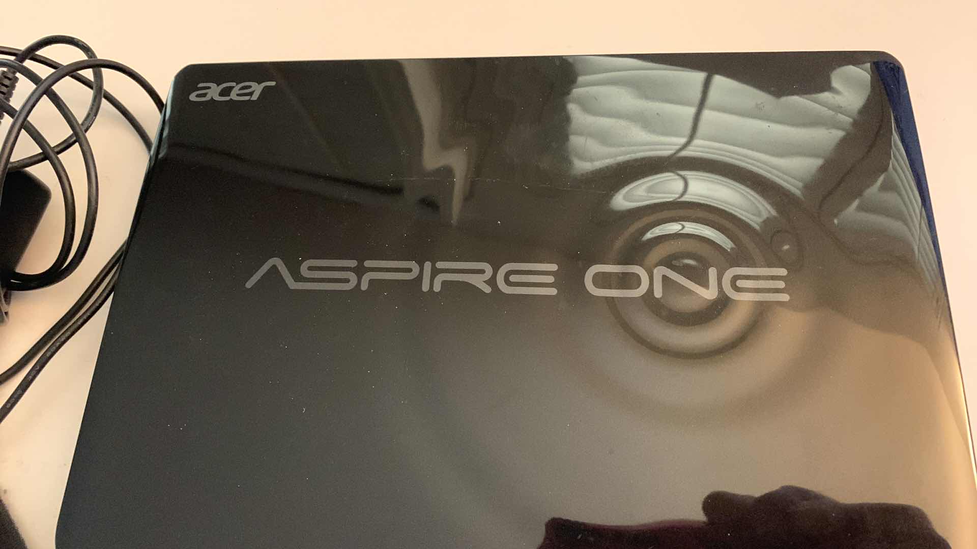 Photo 1 of ACER ONE D270-1395