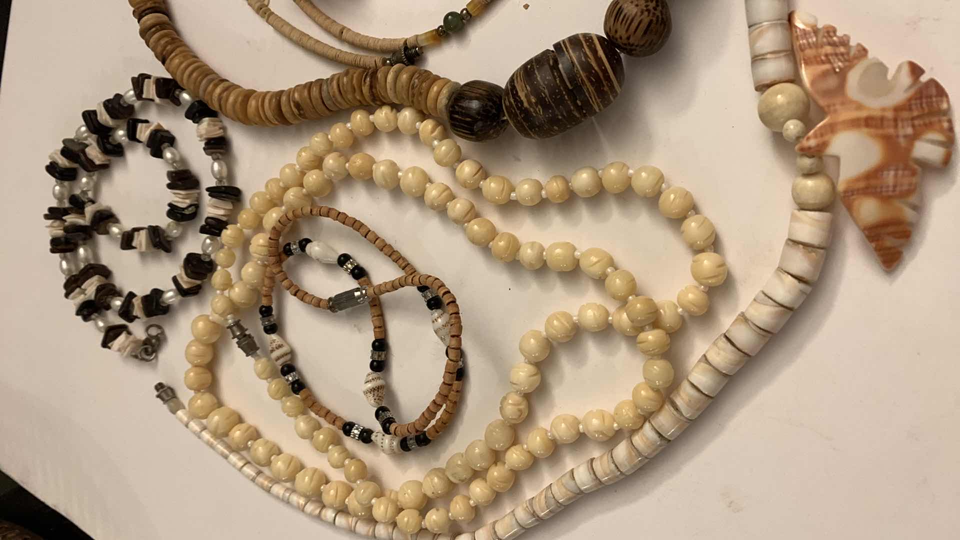 Photo 1 of HAWAIIAN THEMED JEWELRY