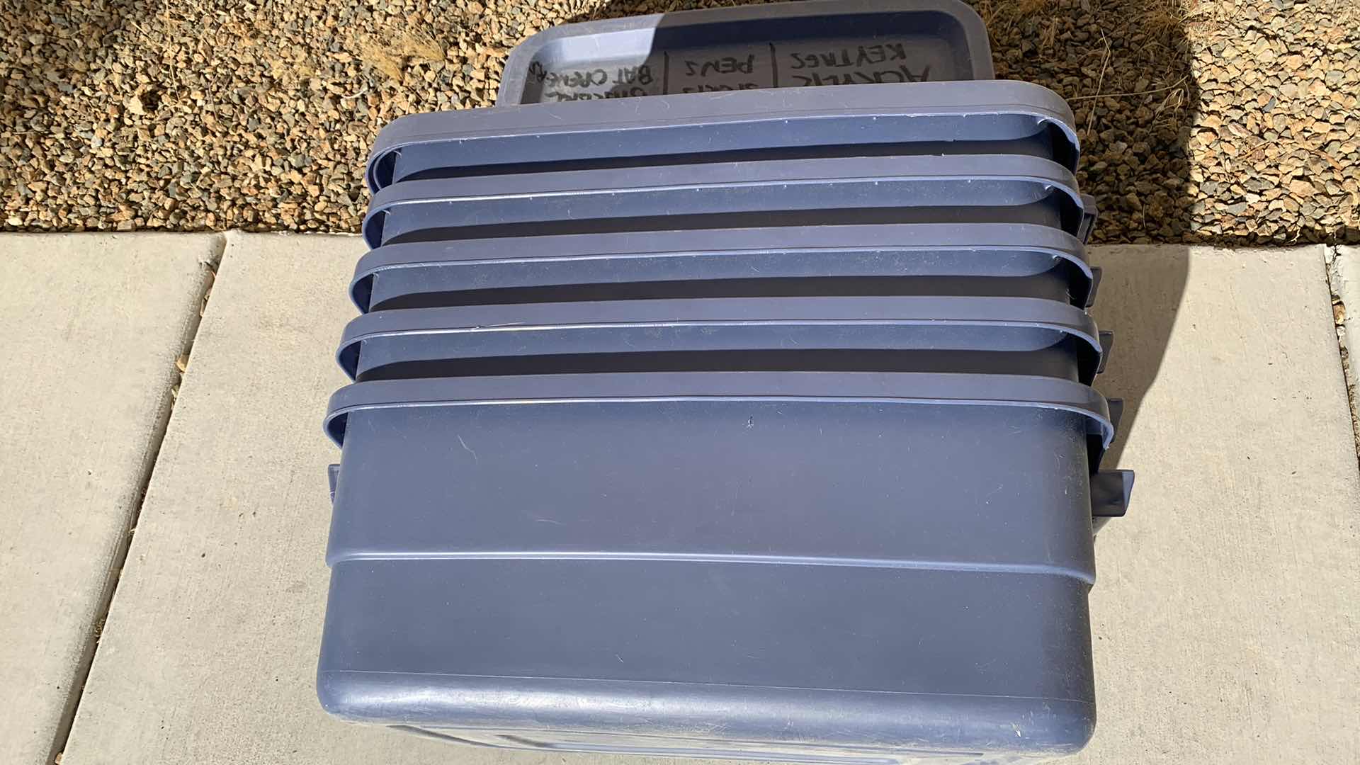 Photo 1 of CONTAINERS WITH LIDS