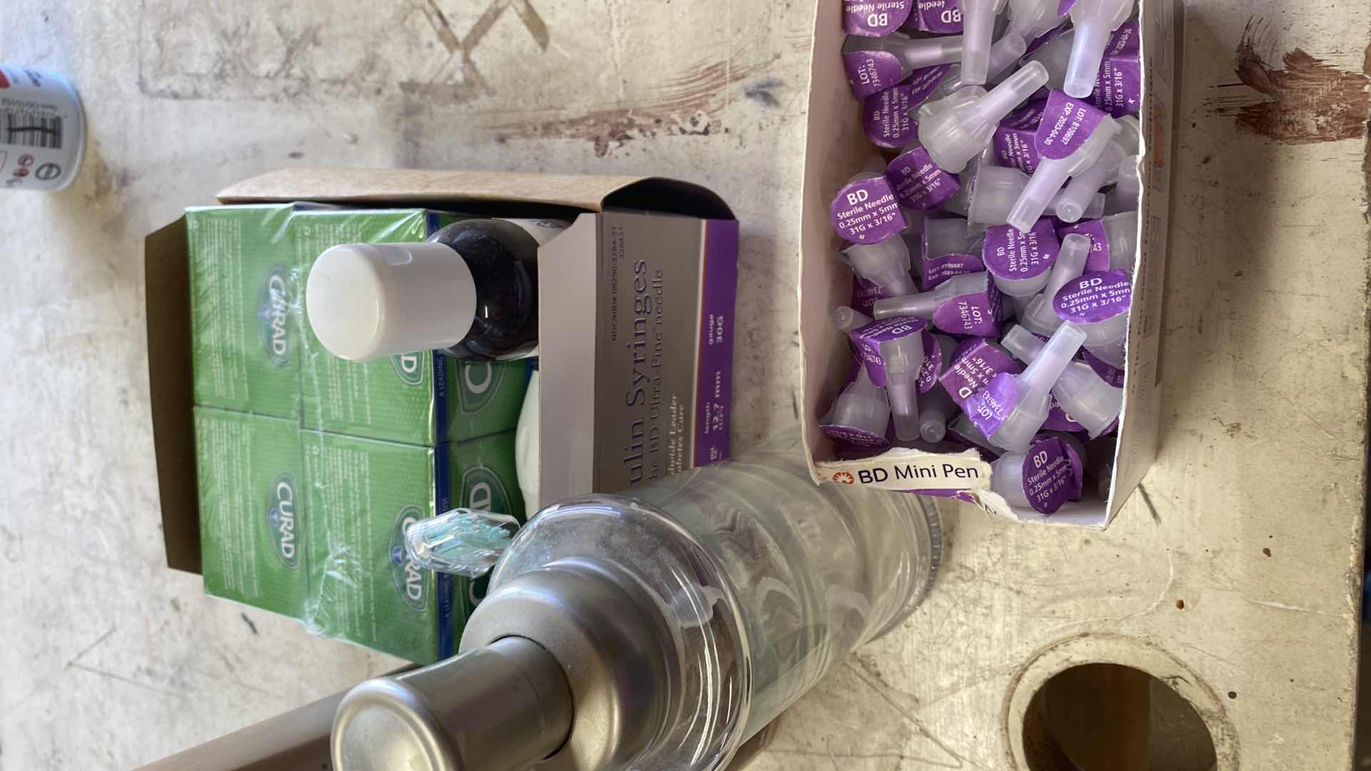 Photo 1 of BATHROOM ITEMS