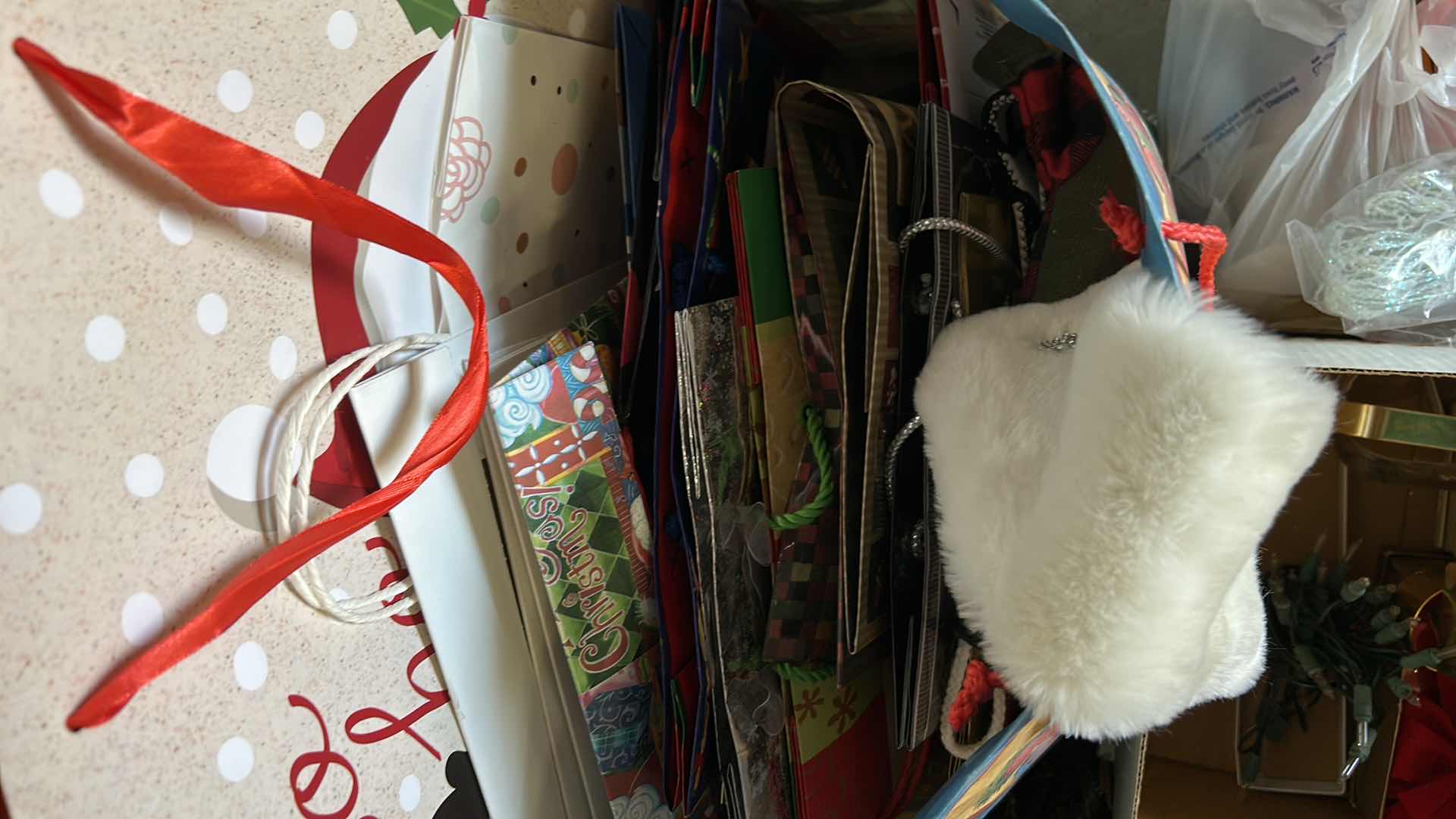 Photo 5 of HOLIDAY DECOR