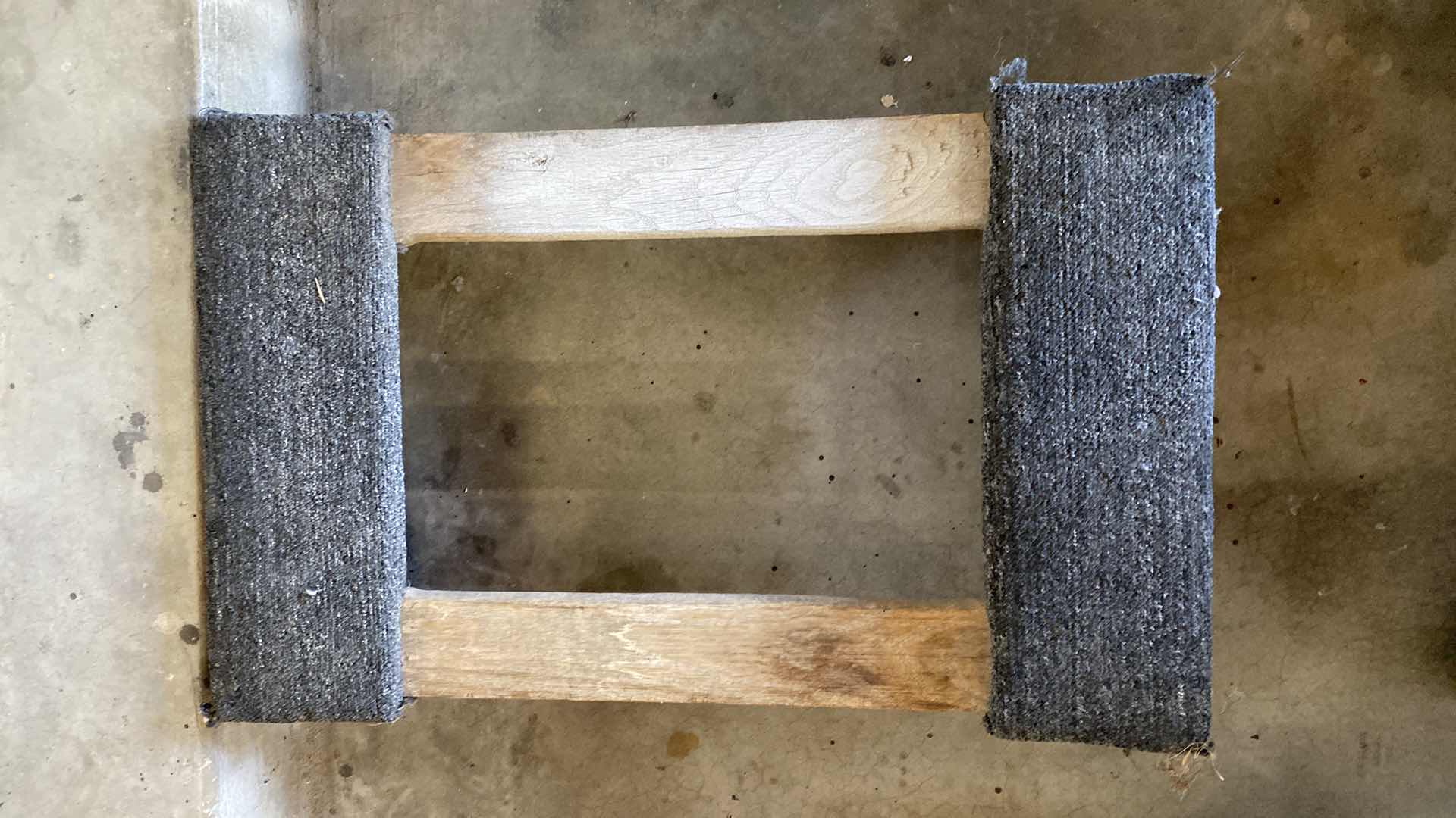 Photo 1 of CARPET DOLLY