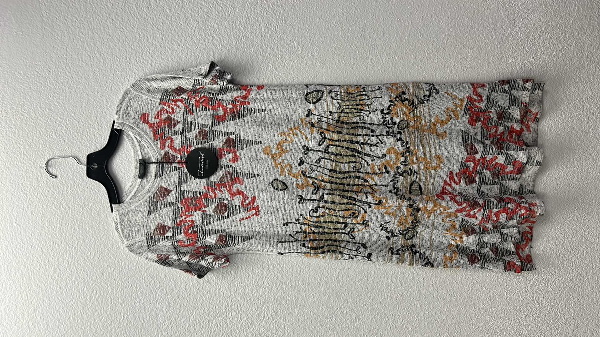 Photo 1 of NWT WOMEN'S SIZE SMALL -  DRESS COLLECTION WEARABLE ART MADE IN USA