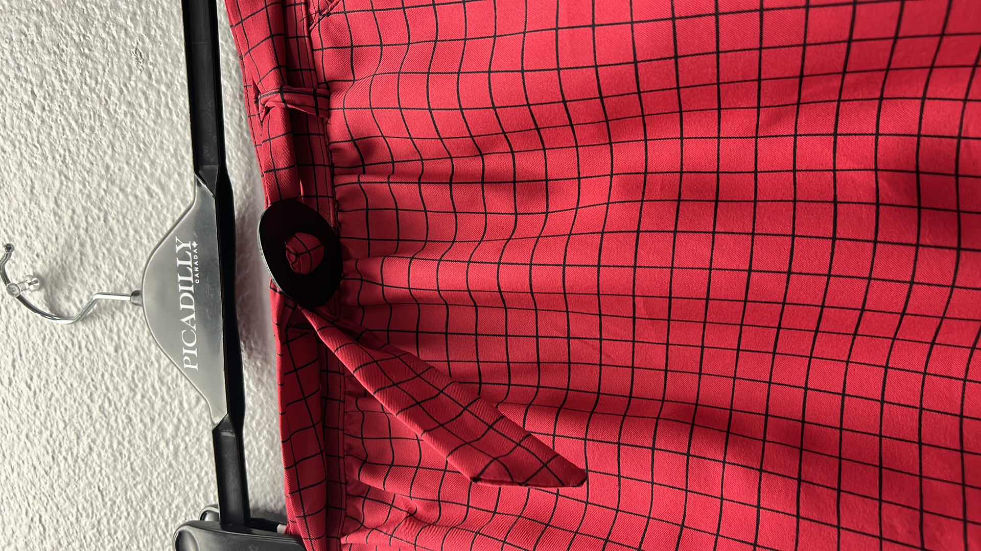 Photo 1 of NWT WOMEN'S SIZE 14 SKIRT -  Piccadilly made in Canada $34.95 