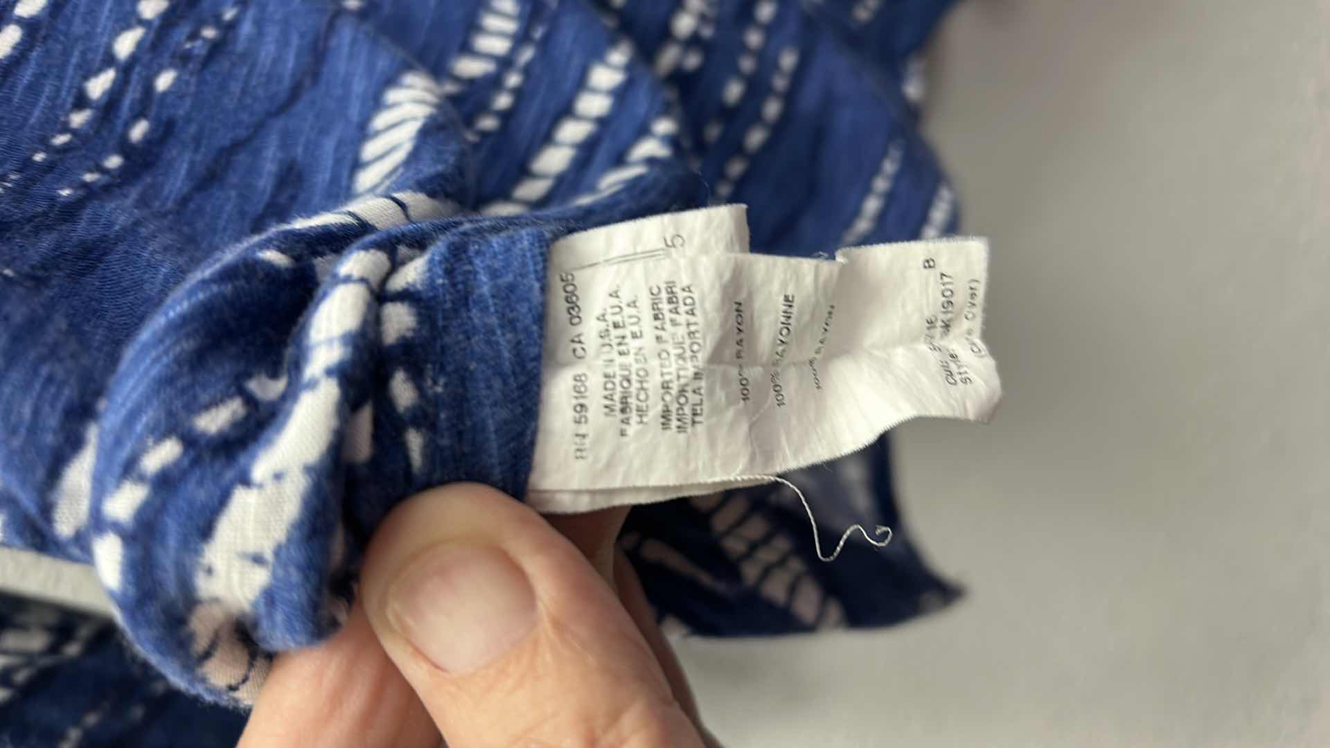 Photo 1 of NEW WOMEN'S SIZE MED CINCHED BLOUSE 