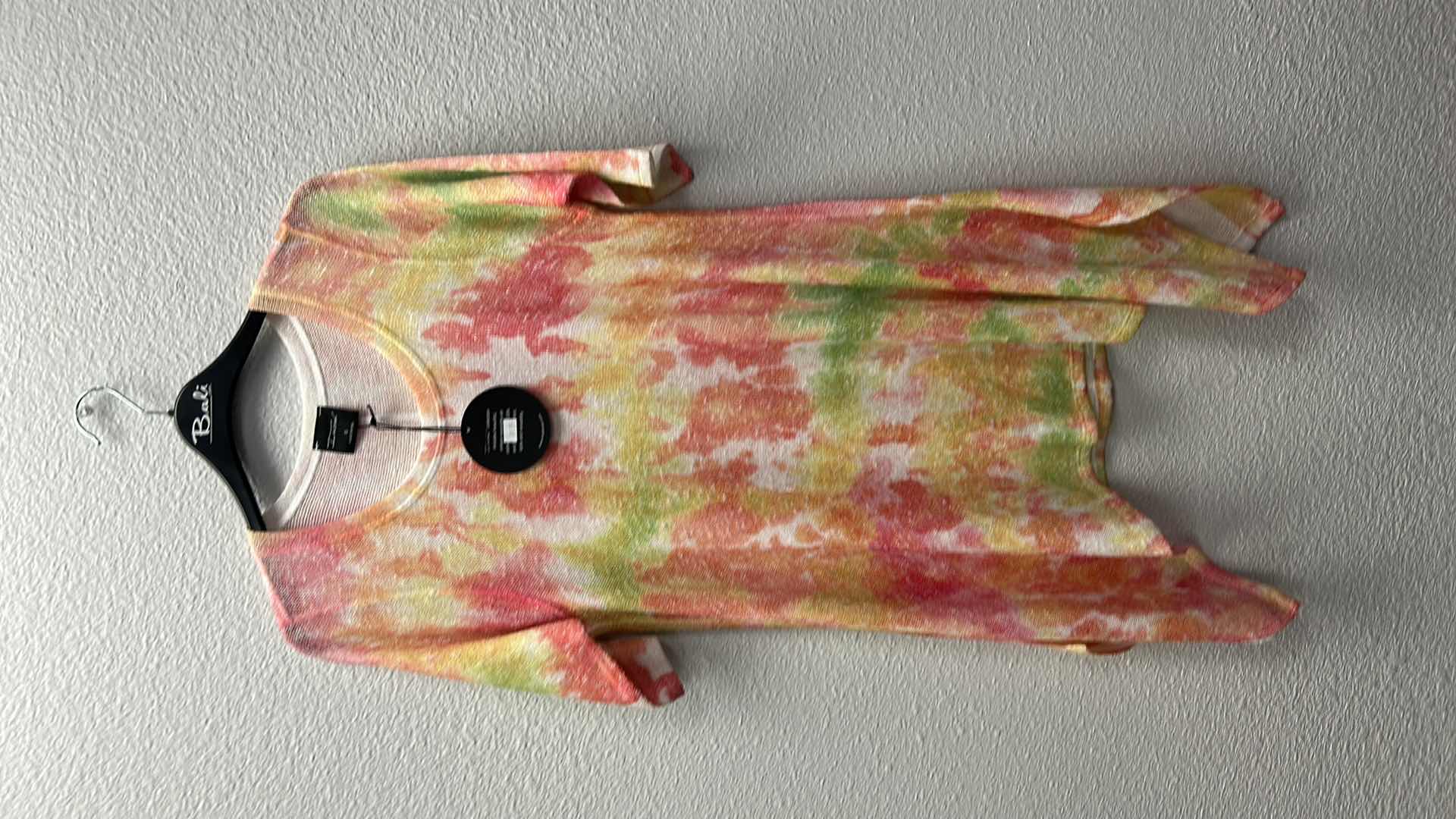 Photo 1 of NWT WOMEN'S SIZE SMALL TOP/DRESS -  wearable art $69.95