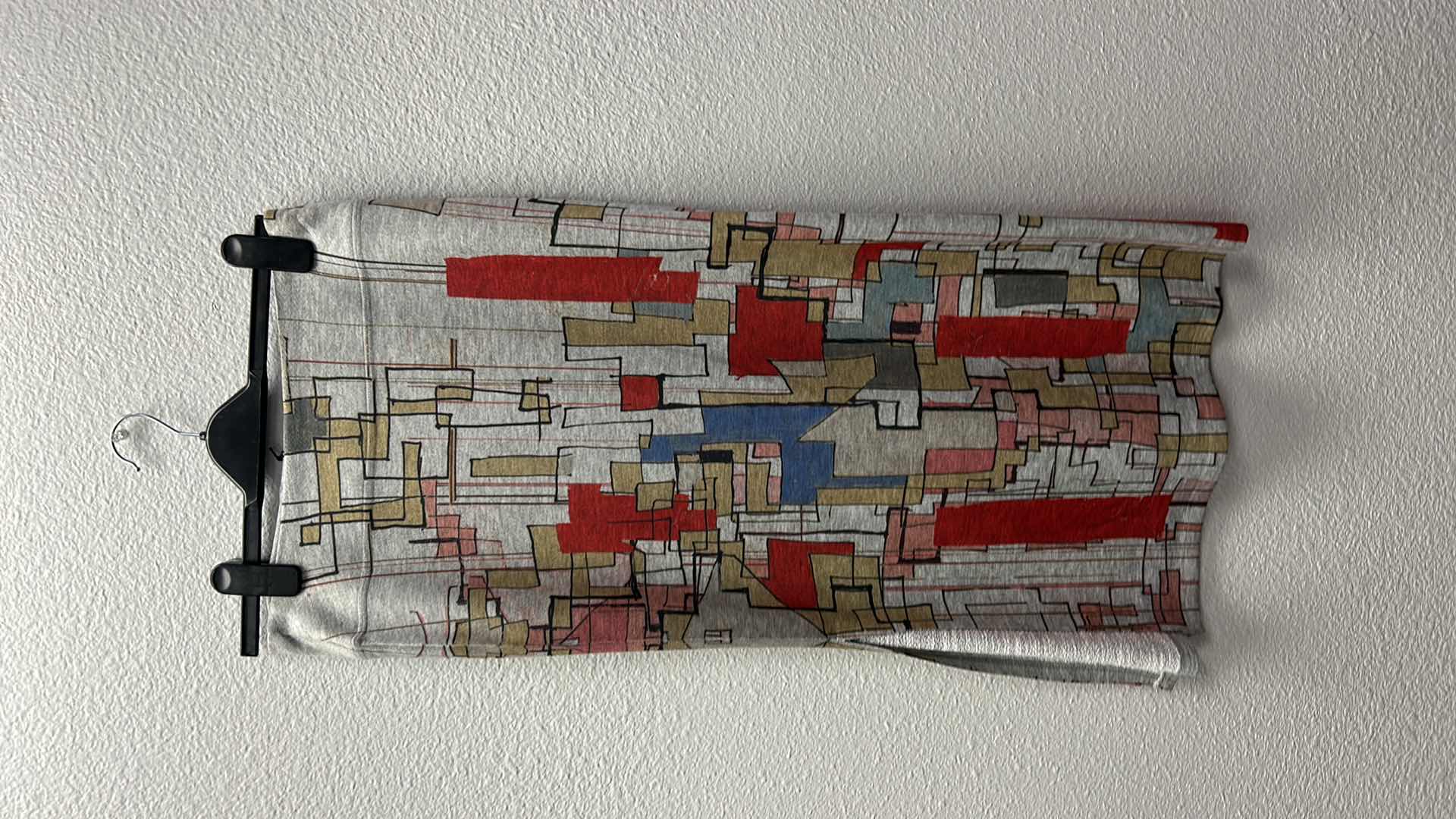 Photo 1 of NWT WOMEN'S SIZE SMALL SKIRT - WEARABLE ART with side slit $79.95 