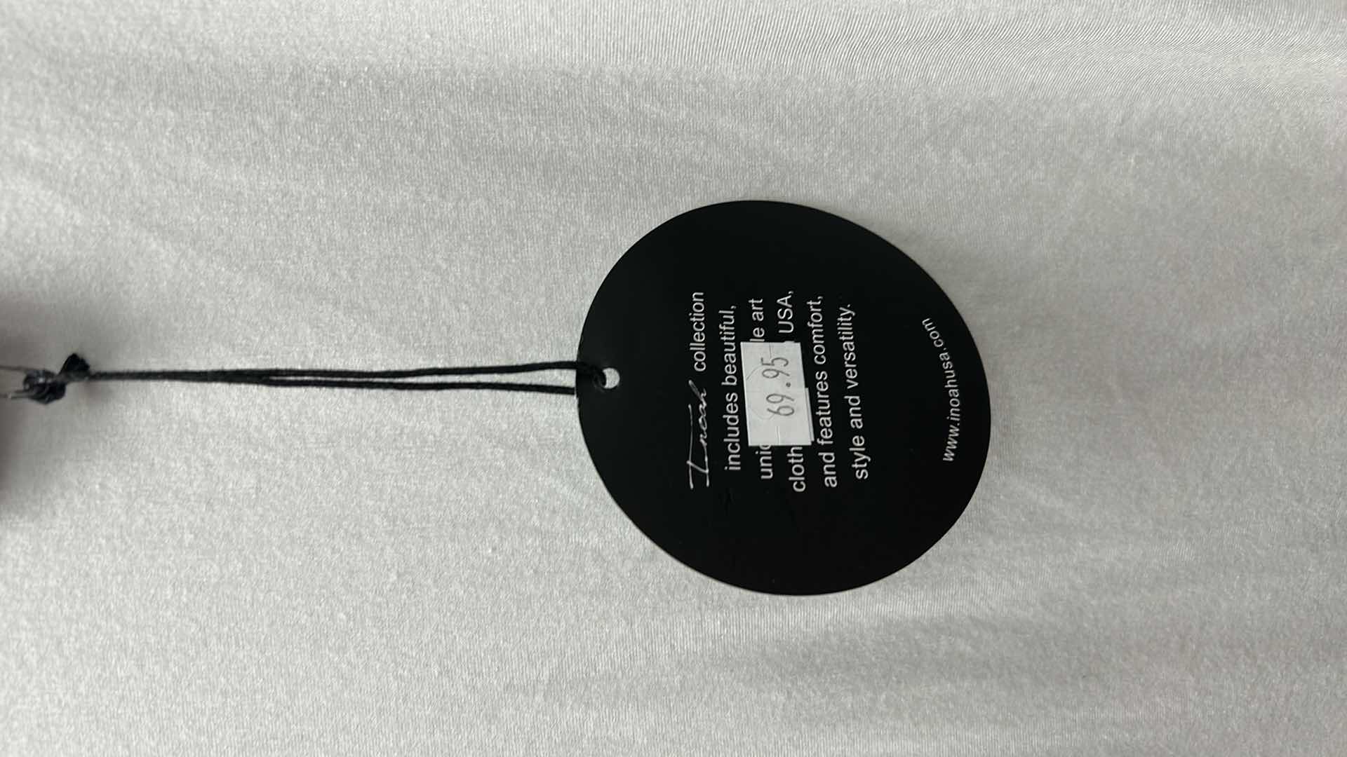 Photo 1 of NWT WOMEN'S SIZE SMALL IVORY TOP $69.95