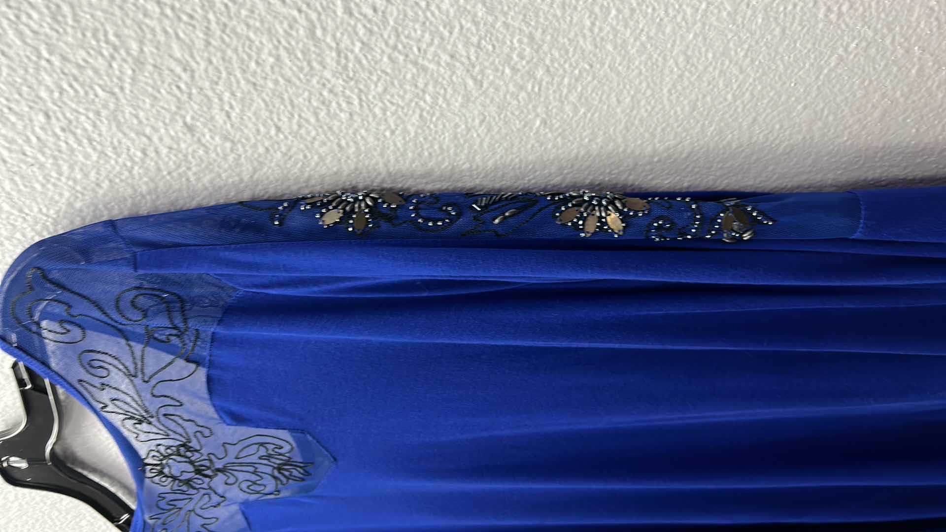 Photo 1 of NWT WOMEN'S SIZE XL- royal blue embellished top/dress $129.95