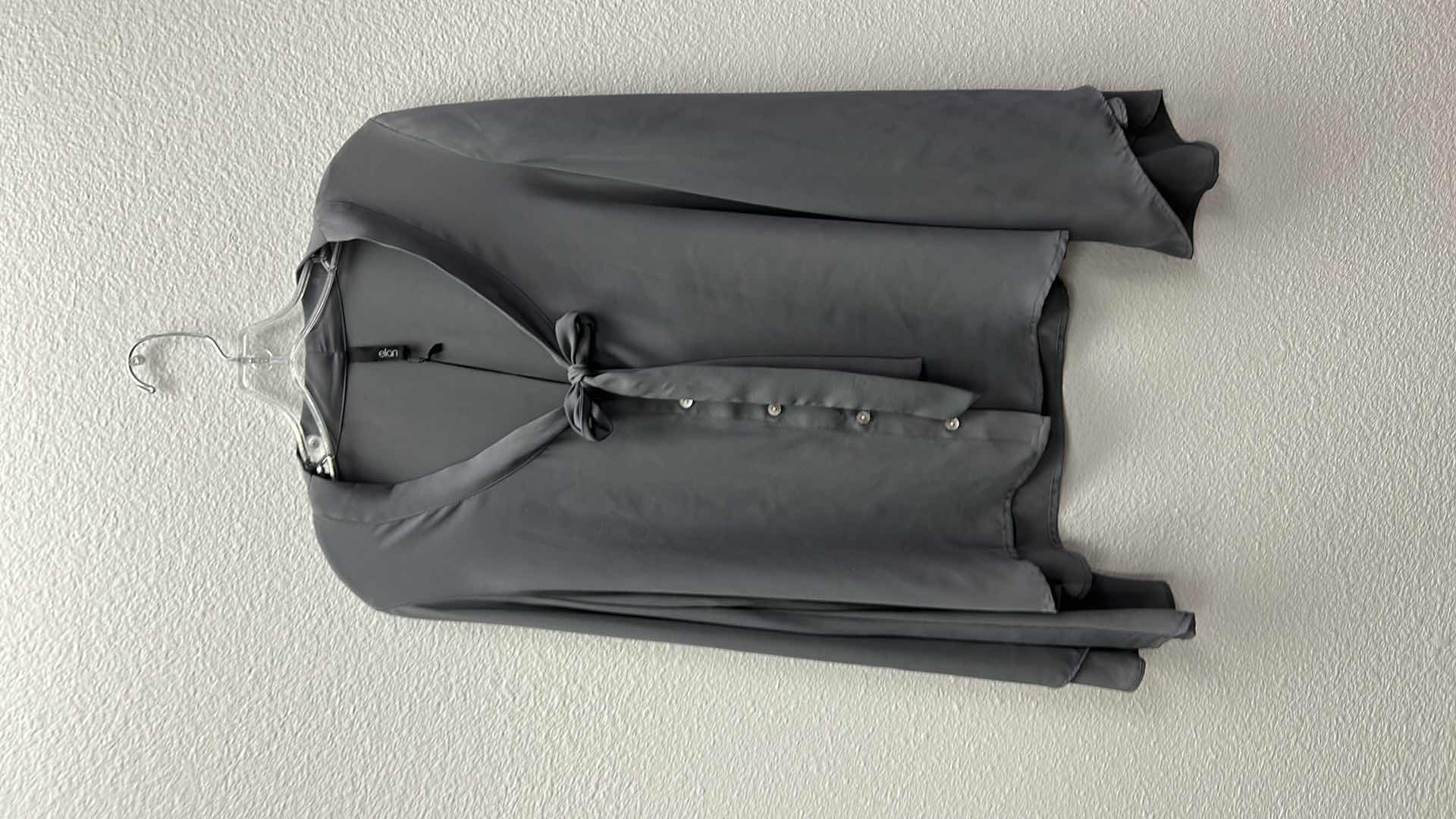 Photo 1 of NWT WOMEN'S SIZE MEDIUM - Gray blouse  $59.95