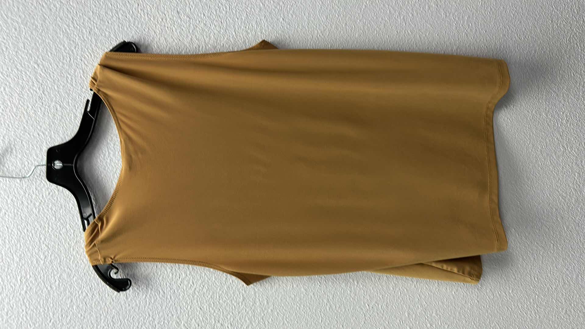 View 4 of NWT WOMEN'S SIZE XL - sleeveless Amber blouse  $45.95