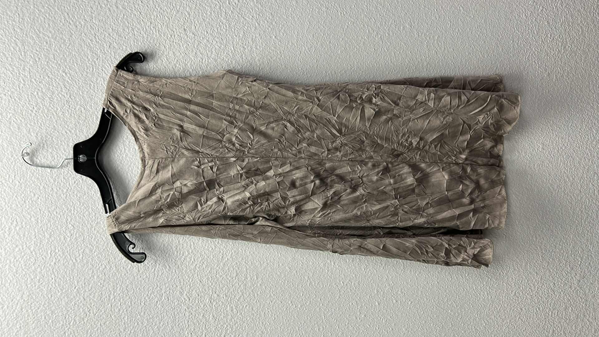 View 3 of NWT WOMEN'S SIZE LARGE -  sleeveless top $79.95