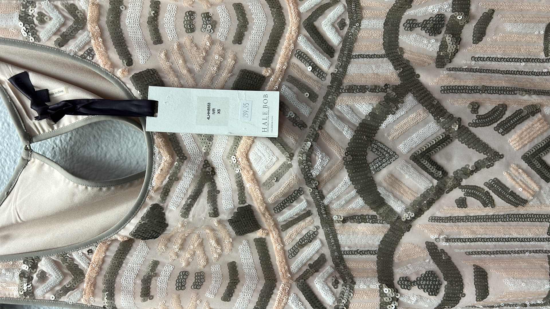 Photo 1 of NWT WOMENS SIZE XS -  DESIGNER HALE BOB COCKTAIL DRESS