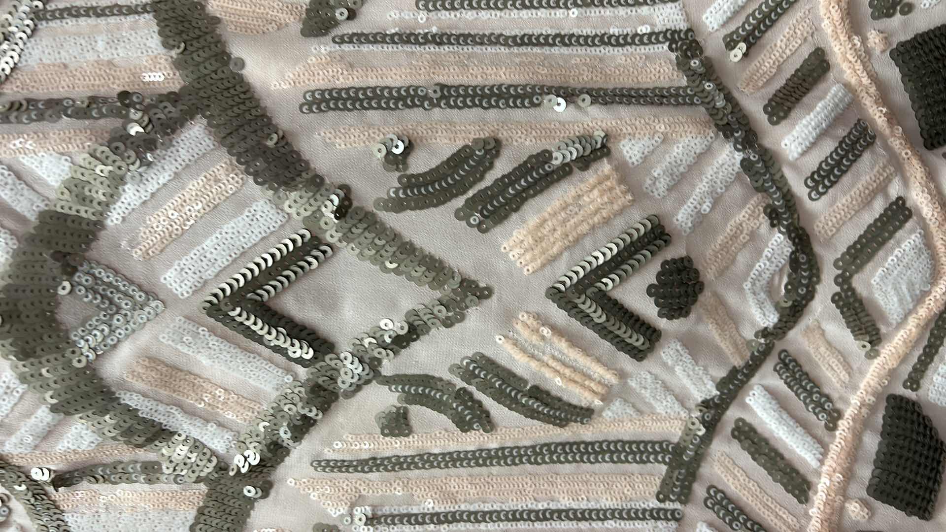 Photo 1 of NWT WOMENS SIZE XS -  DESIGNER HALE BOB COCKTAIL DRESS