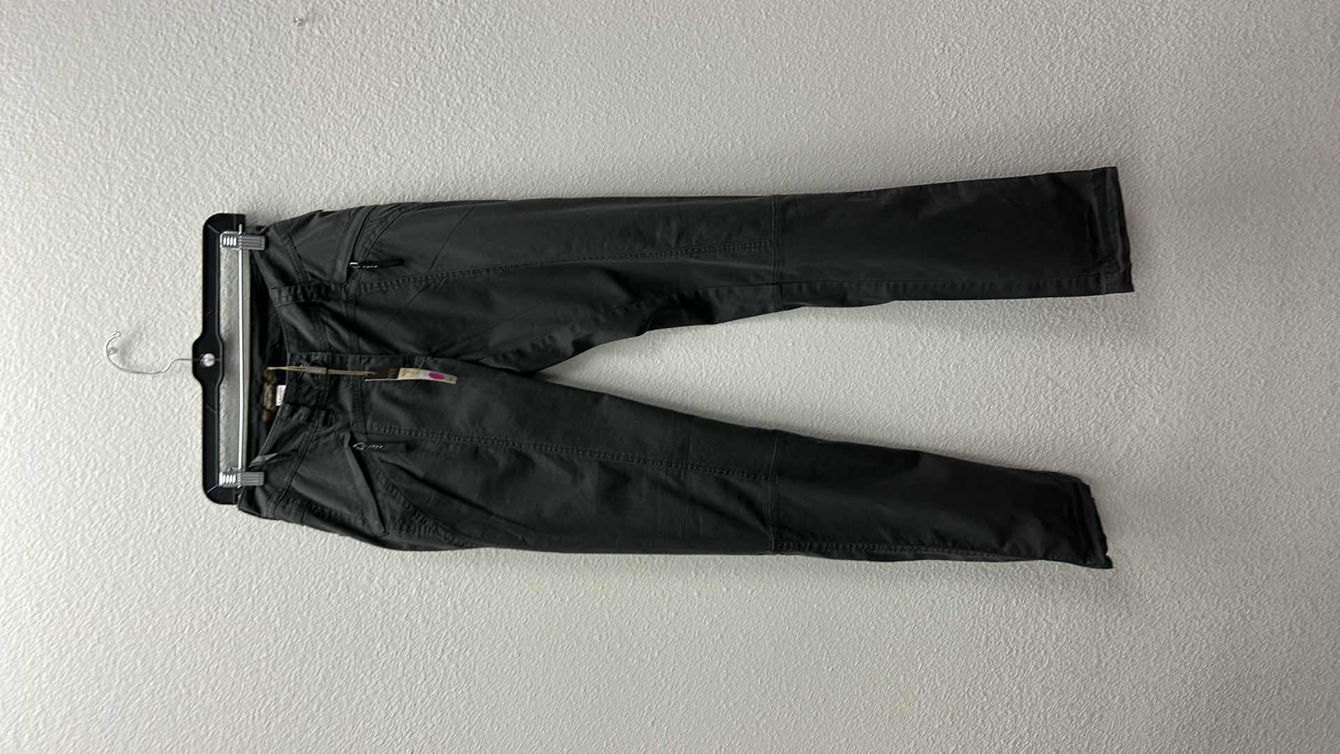 Photo 1 of NWT WOMEN'S SIZE 6 dark gray jeans  $69.95