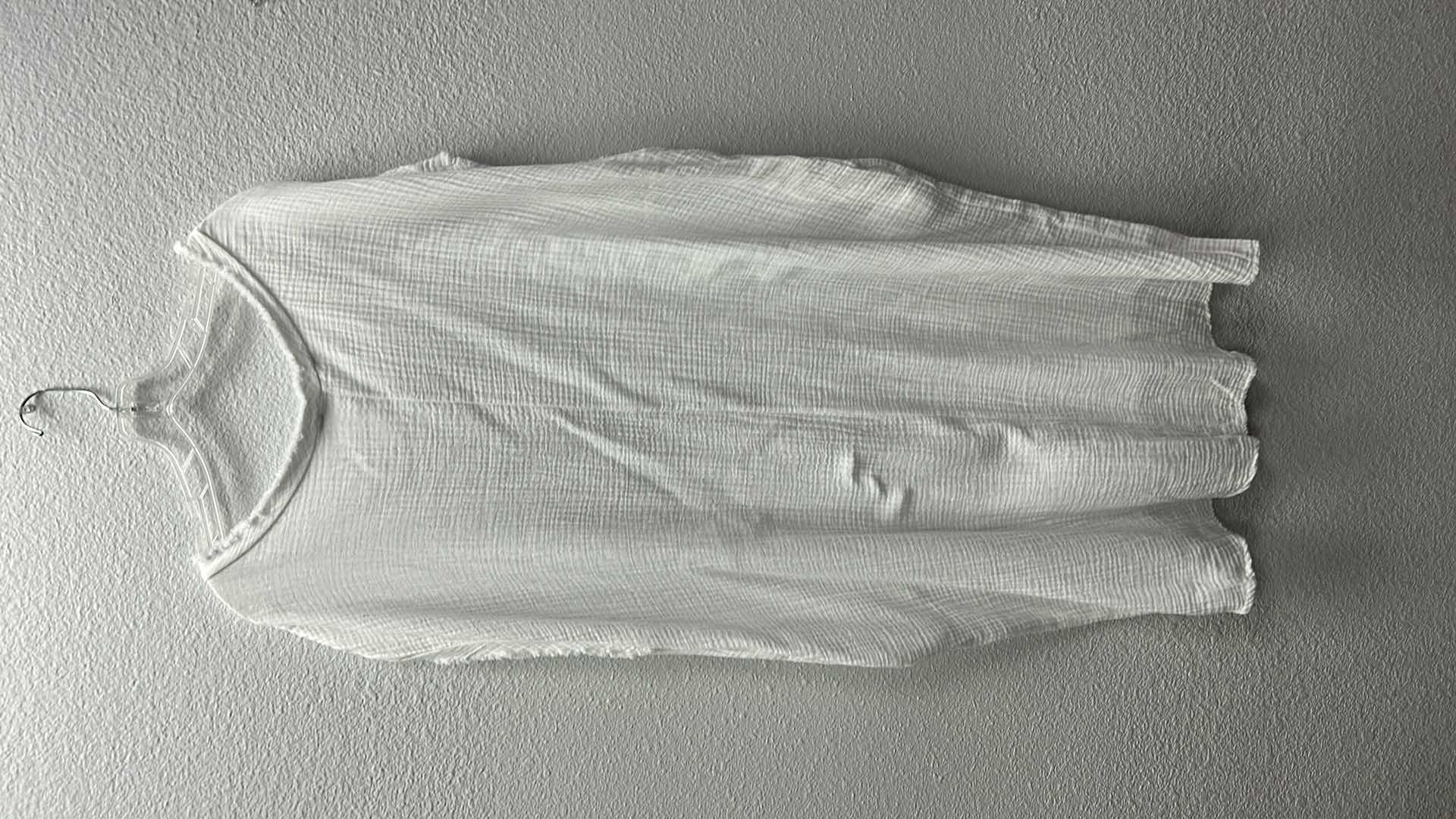 Photo 1 of NWT WOMEN'S SIZE SMALL/MED - TEMPO PARIS MADE IN ITALY DRESS