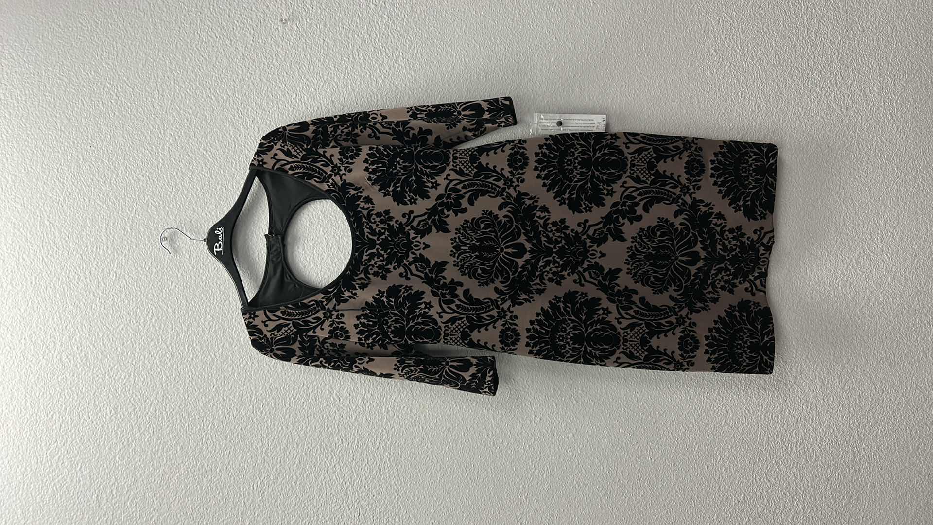 Photo 5 of NWT WOMEN'S SIZE 6 AIDAN MATTOX COCKTAIL DRESS 