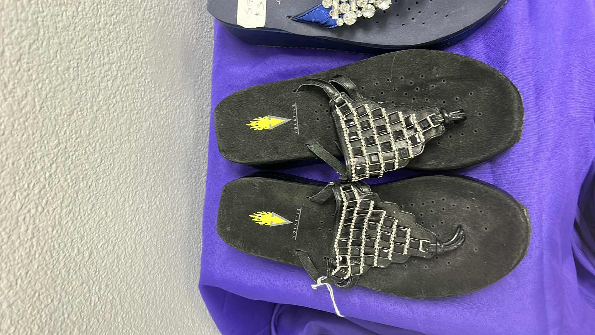 Photo 1 of NEW WOMEN'S SIZE 8 FLIP-FLOPS $34.95 EACH