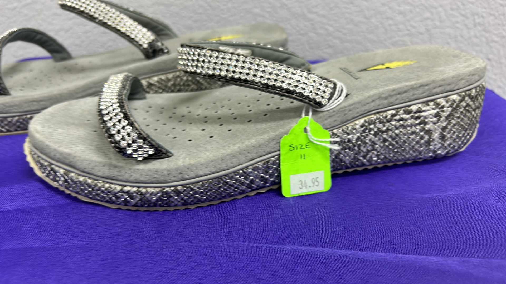 Photo 1 of NEW WOMEN'S SIZE 11 SANDALS $34.95