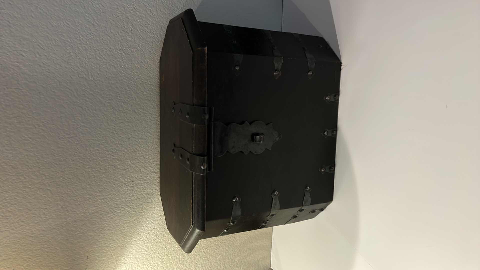 Photo 2 of HOME DECOR - 2 WOOD BOXES TALLEST 10.5”