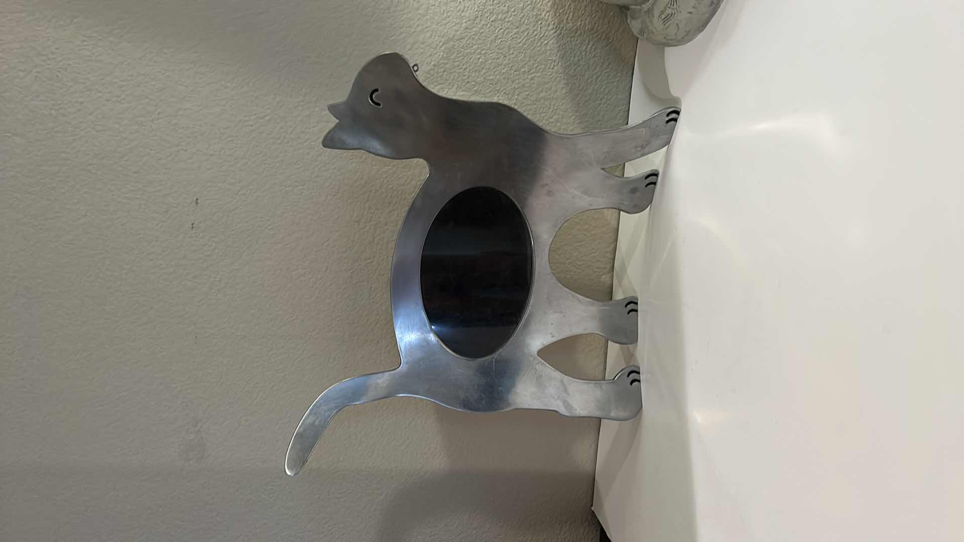 Photo 1 of 3 PIECE CAT DECOR