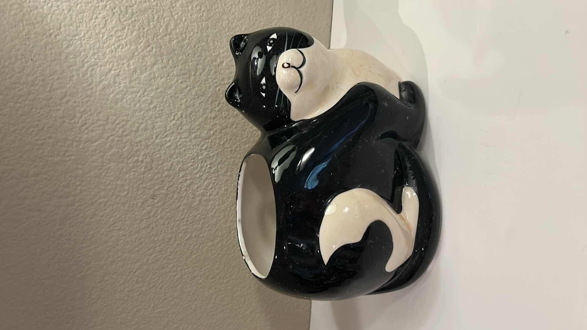 Photo 2 of HOME DECOR - 2 COLLECTIBLE PORCELAIN CATS