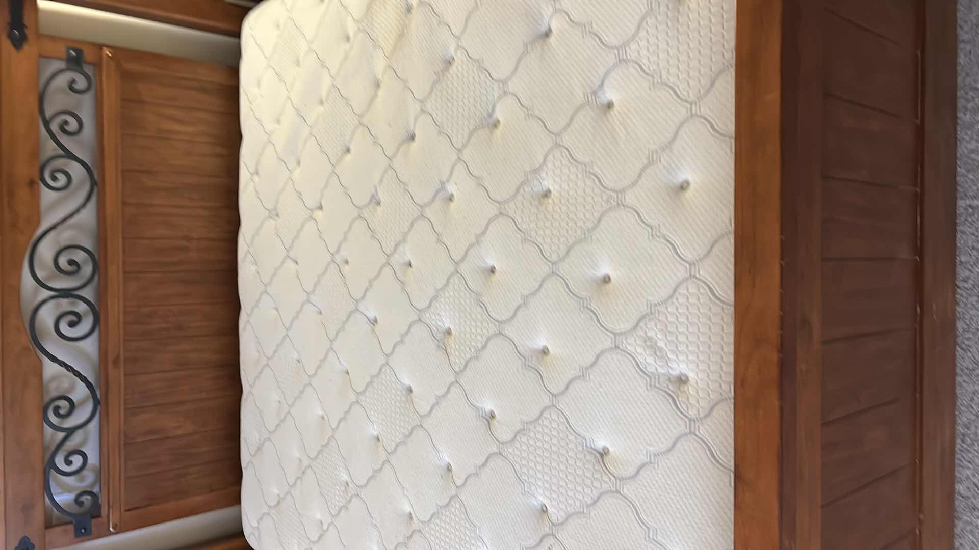 Photo 6 of BEAUTYREST RECHARGE KING PILLOW TOP MATTRESS