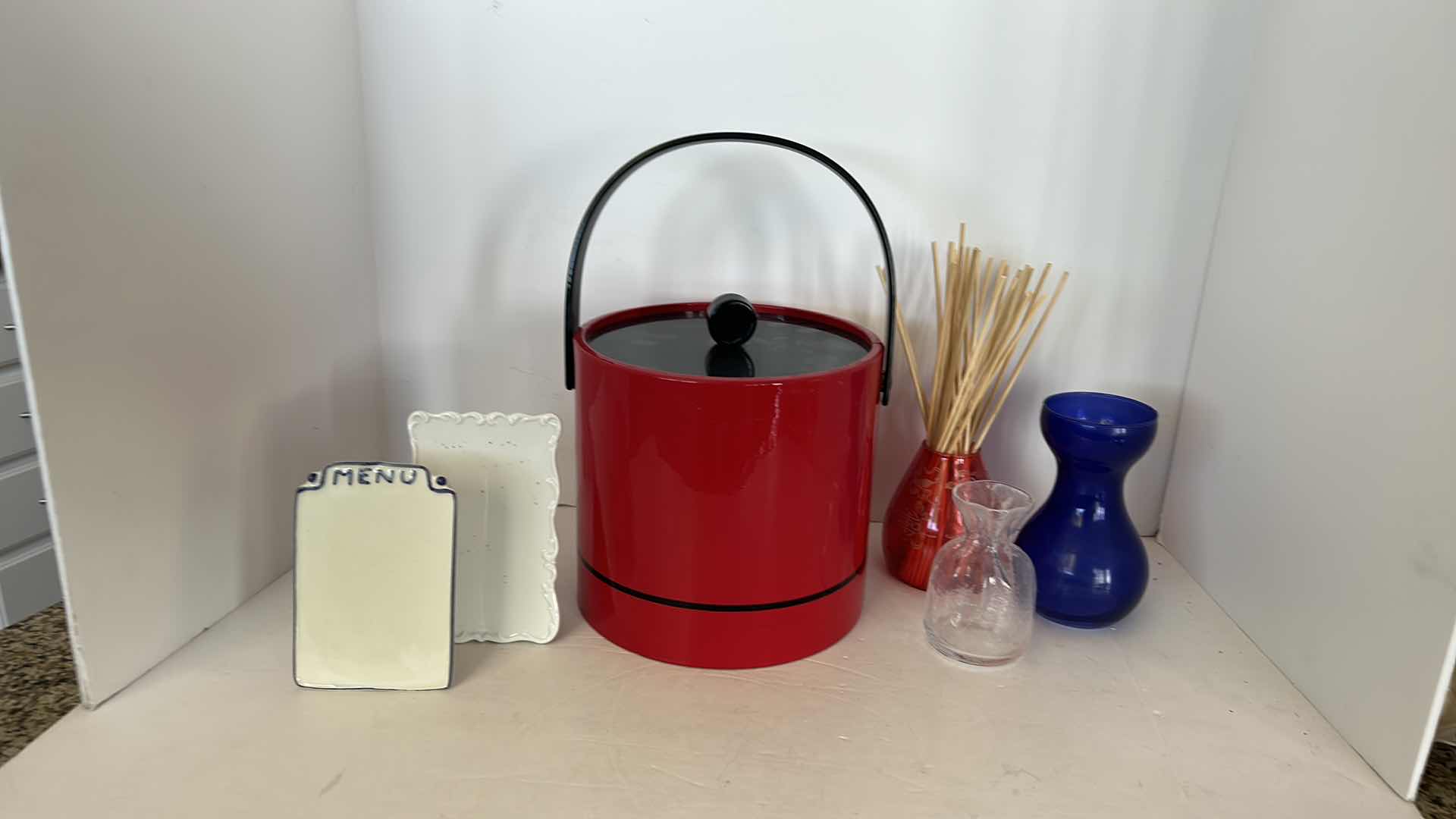 Photo 1 of 7 PIECE - KITCHEN DECOR AND ACCESSORIES