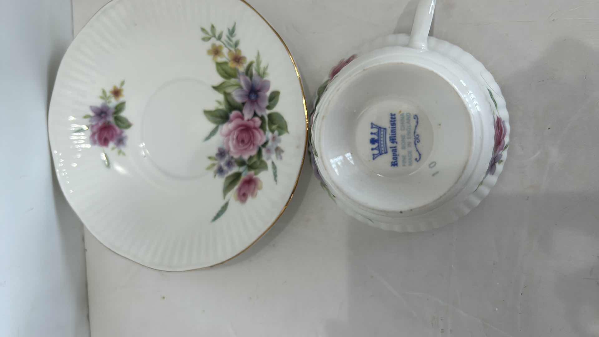Photo 1 of 3 COLLECTIBLE FINE PORCELAIN TEACUPS AND SAUCERS