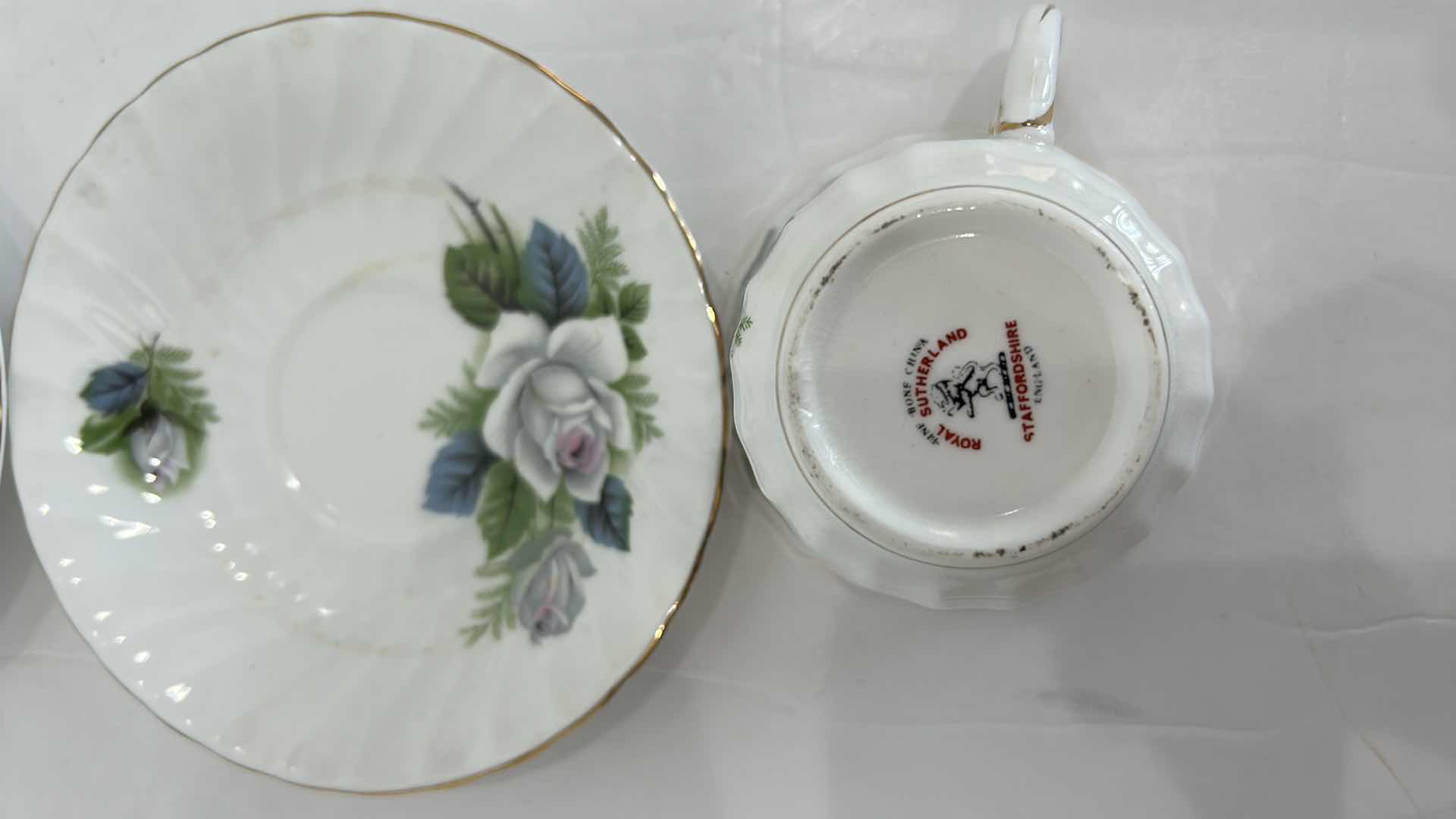 Photo 1 of 3 COLLECTIBLE FINE PORCELAIN TEACUPS AND SAUCERS