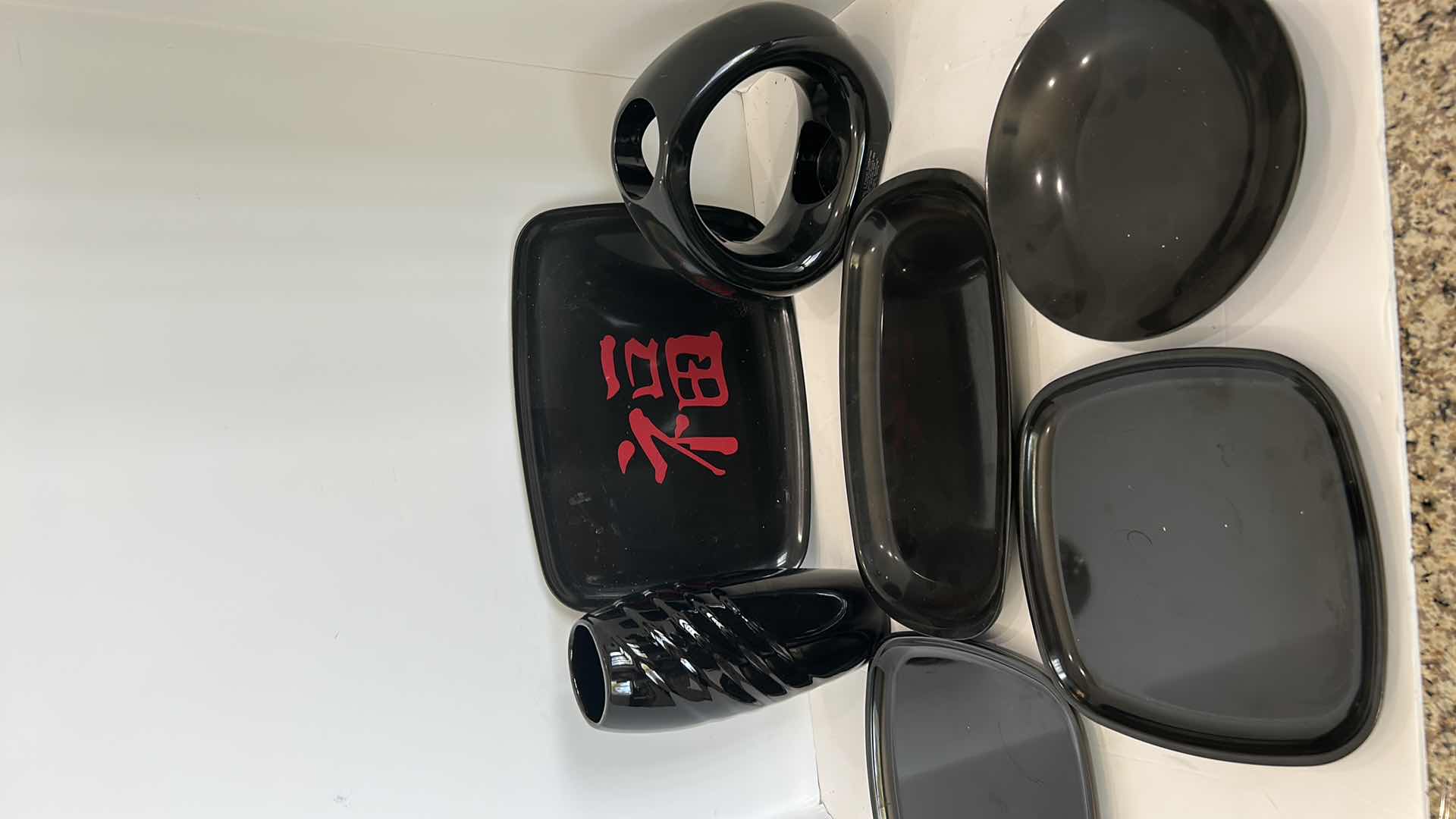 Photo 1 of 7 PIECES - KITCHENWARE BLACK LACQUER DINNERWARE AND VASES