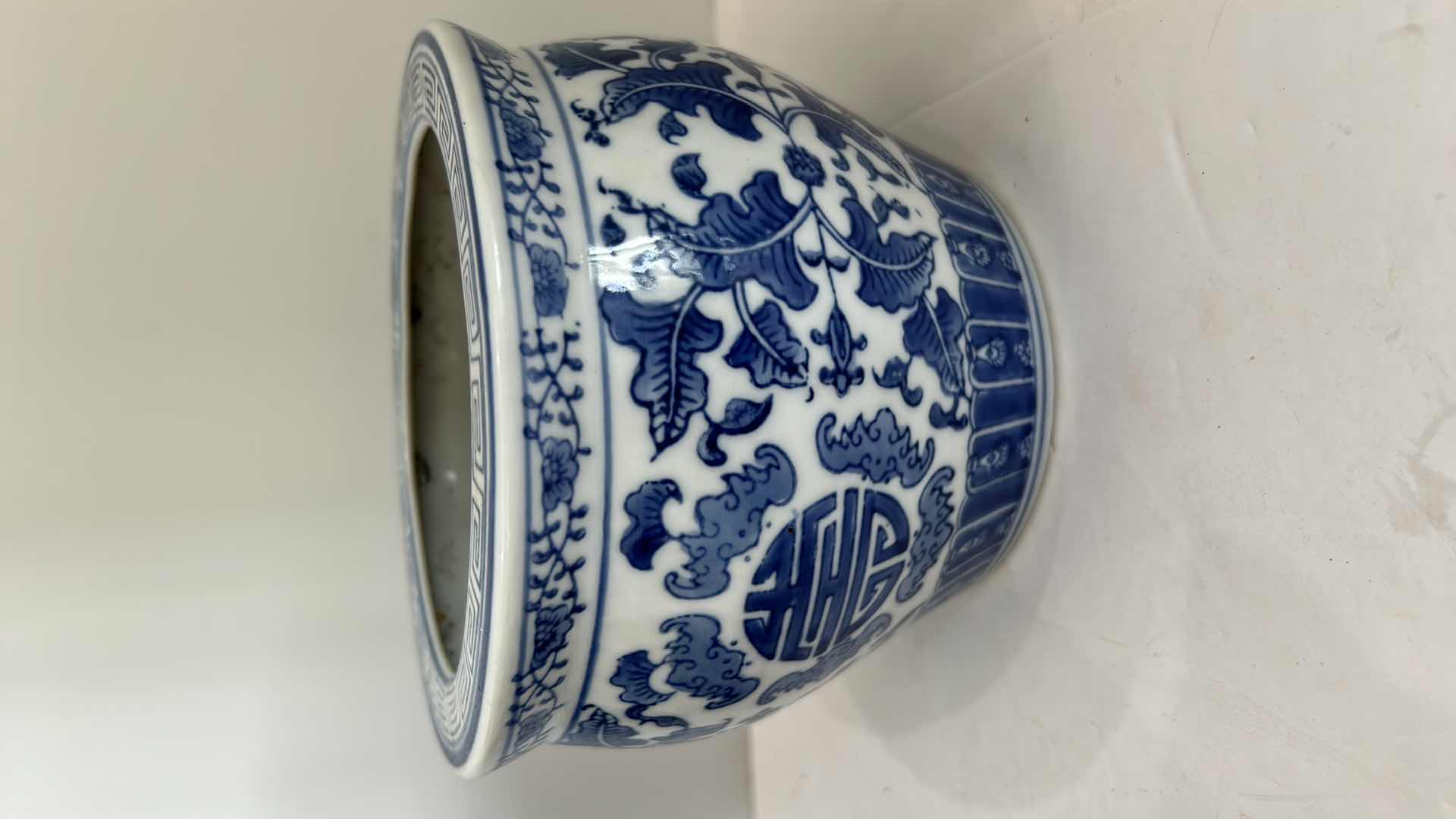 Photo 1 of 3  PIECE -  ASIAN INSPIRED BLUE AND WHITE CERAMIC POTTERY 