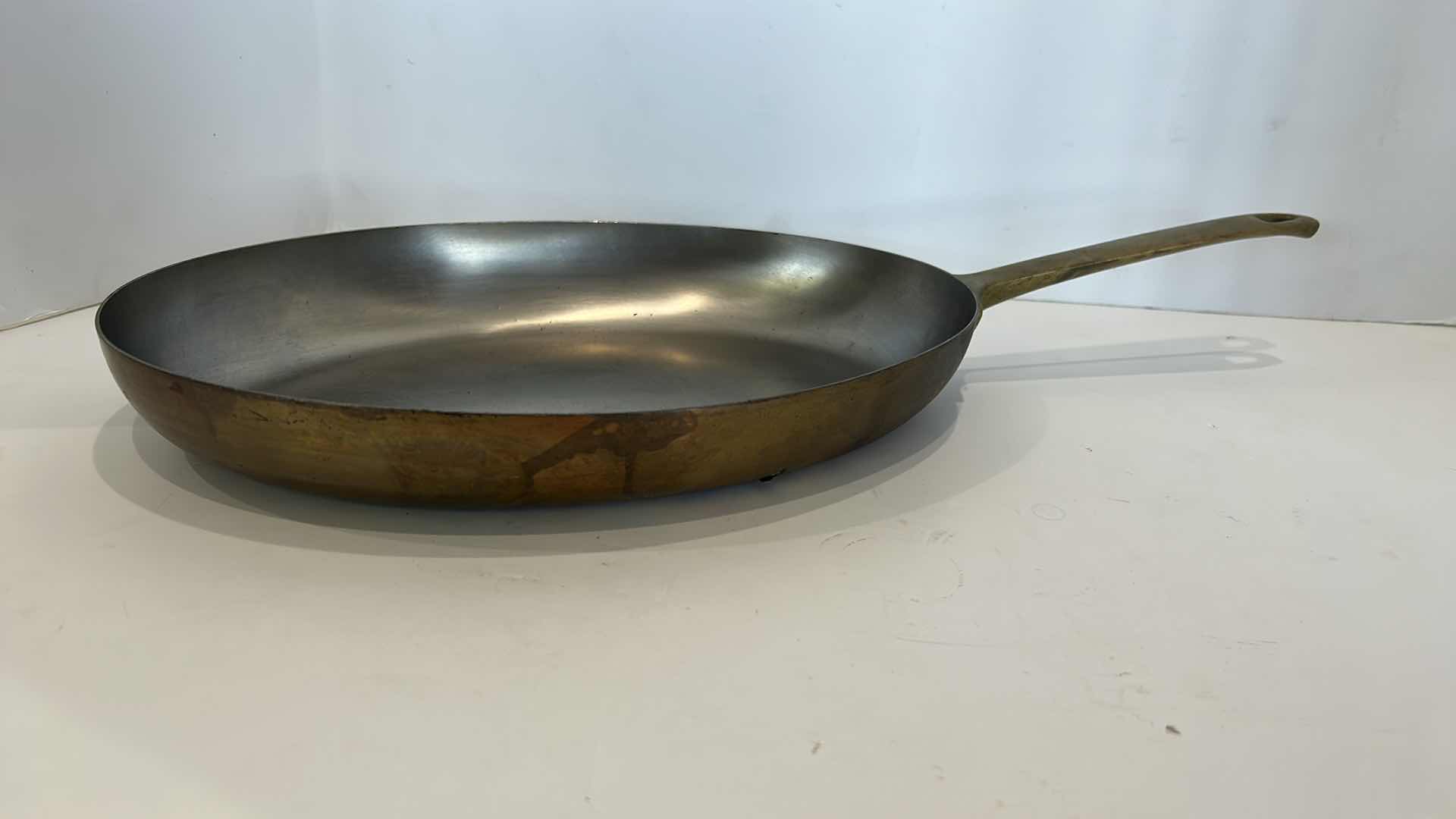 Photo 1 of KITCHEN ASSORTMENT - POTS AND PANS