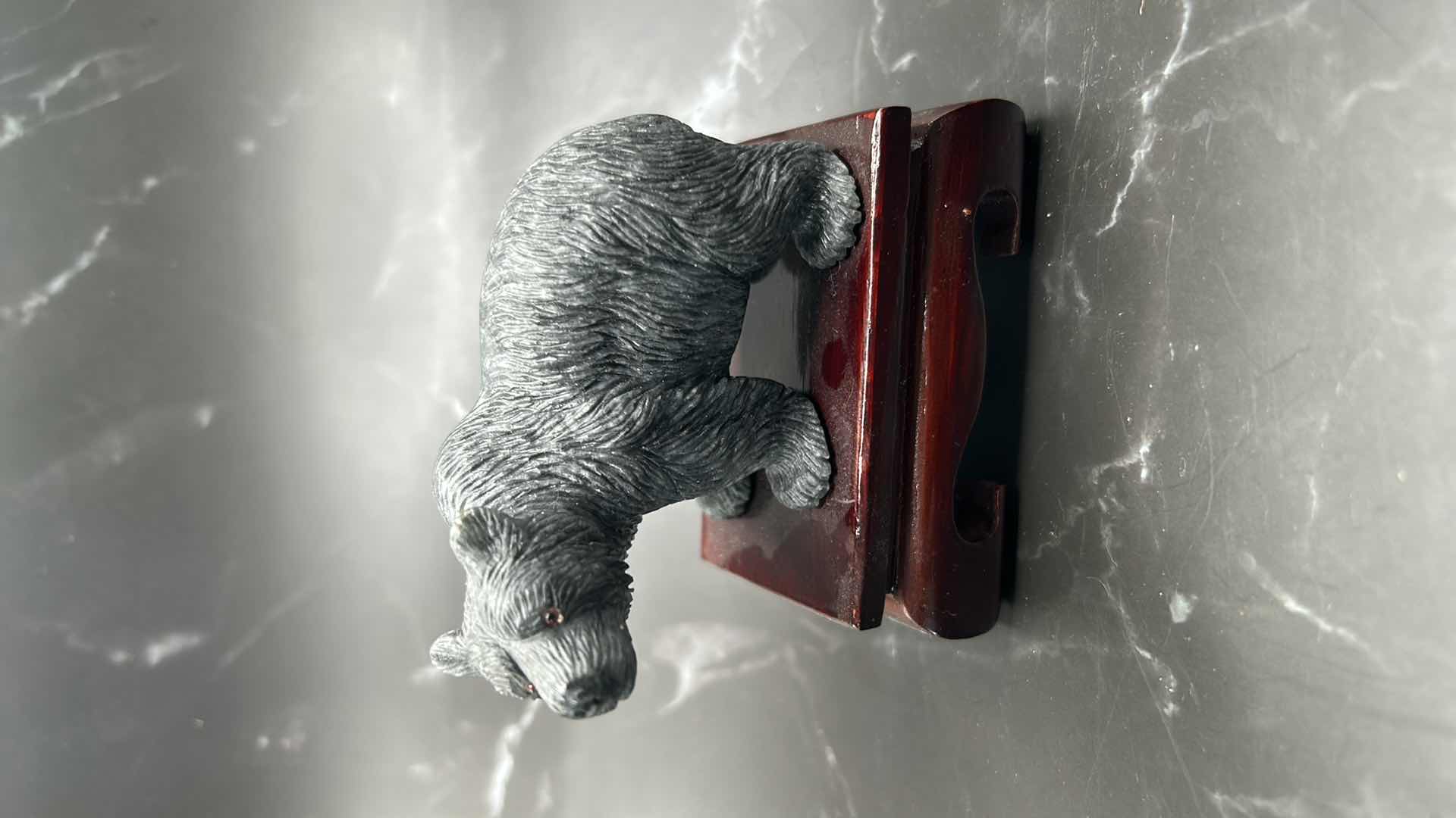 Photo 2 of 5 - CHINESE COLLECTIBLES  (BEAR MEASURES 3 1/2” x 3 1/2”)