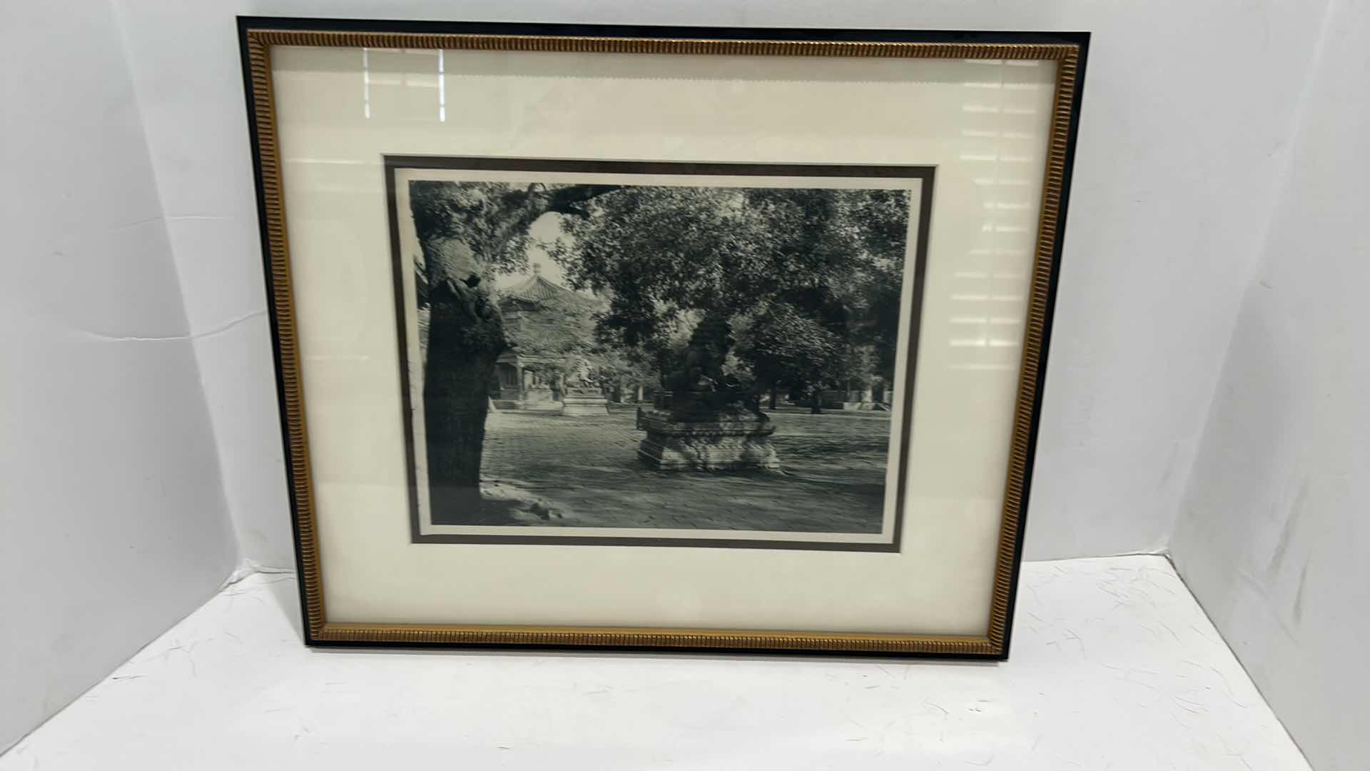 Photo 5 of ORIGIANL PHOTO BY DONALD MENNIE "COURTYARD OF THE LAMA TEMPLE" FRAMED ARTWORK