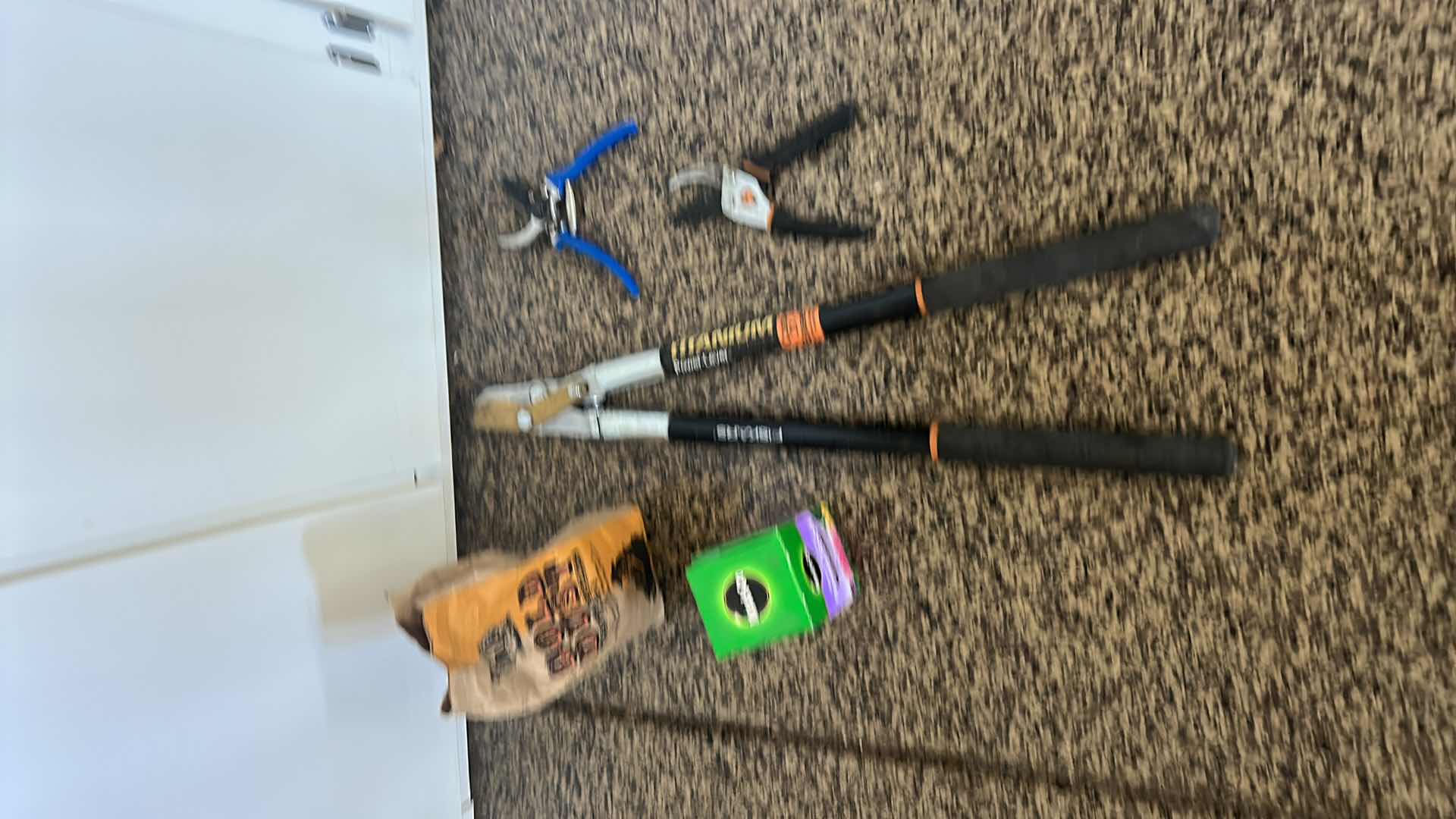 Photo 4 of GARDEN TOOLS AND FERTILIZER 