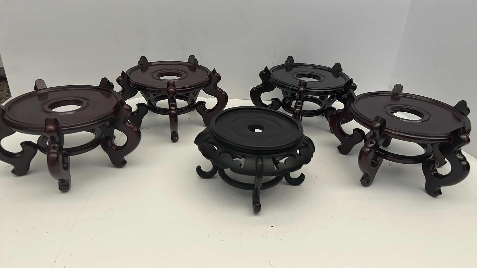 Photo 5 of BOX - VASE / POTTERY STANDS (HOLDS 6" BASE)