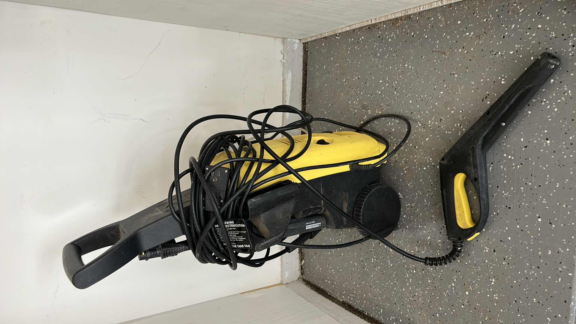 Photo 3 of KARCHER PRESSURE WASHER