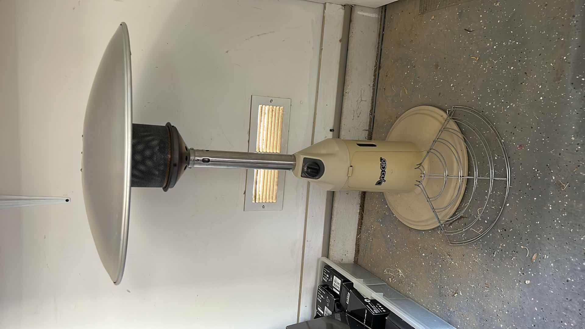 Photo 1 of DYNA GLOW OUTSIDE HEAT LAMP H 34”