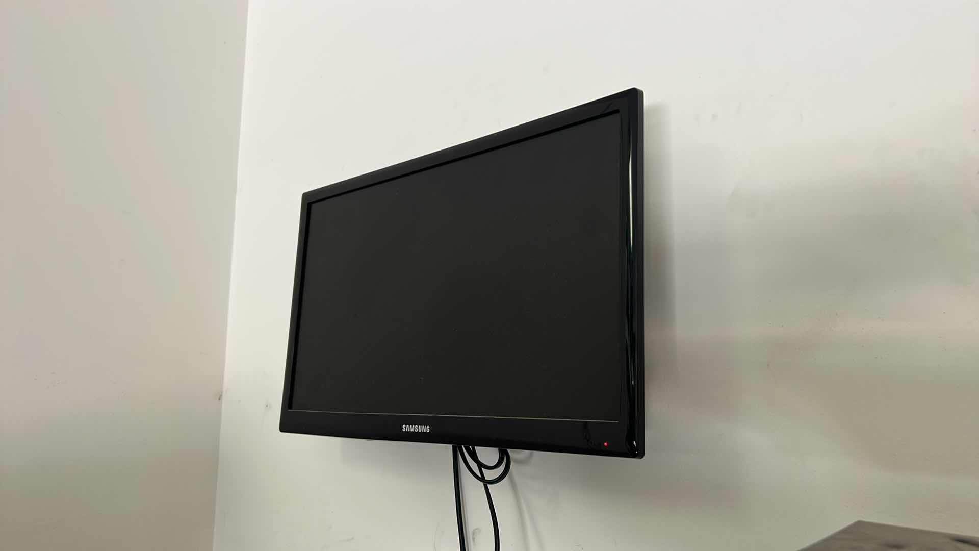 Photo 1 of 21 “ SAMSUNG TV NO REMOTE