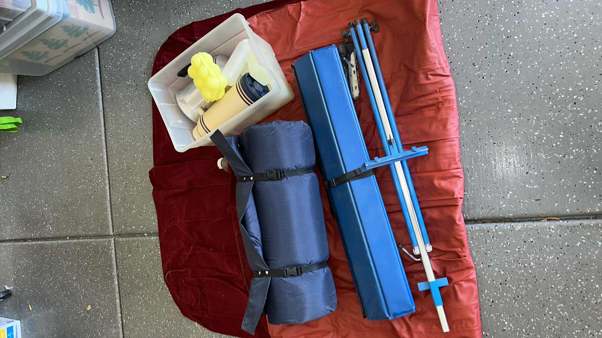 Photo 7 of Camping gear assortment